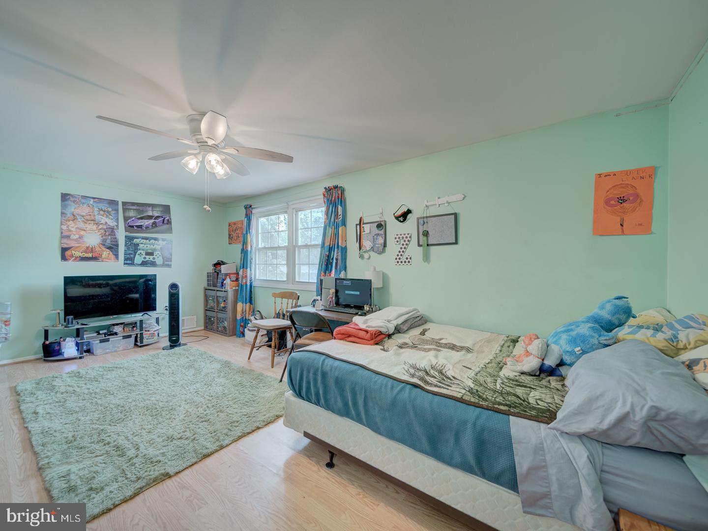 KENILWORTH - Residential