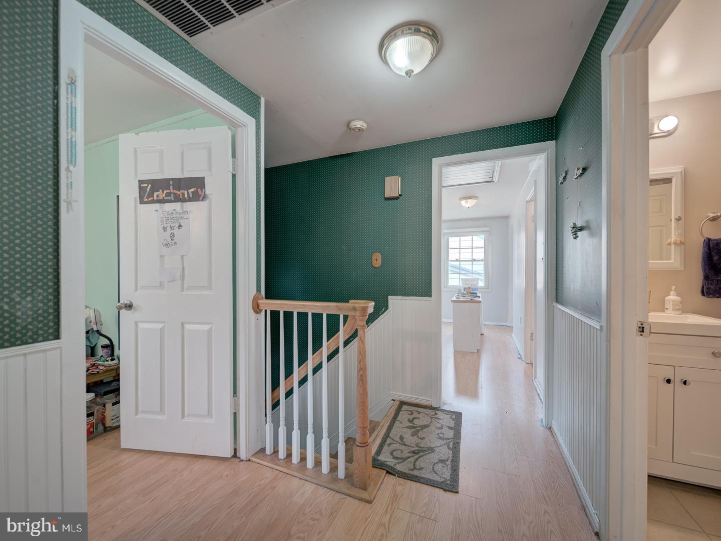 KENILWORTH - Residential