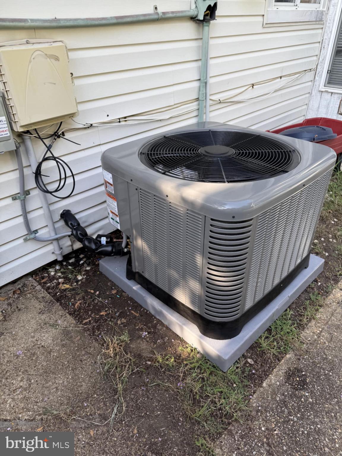 KENILWORTH - Residential