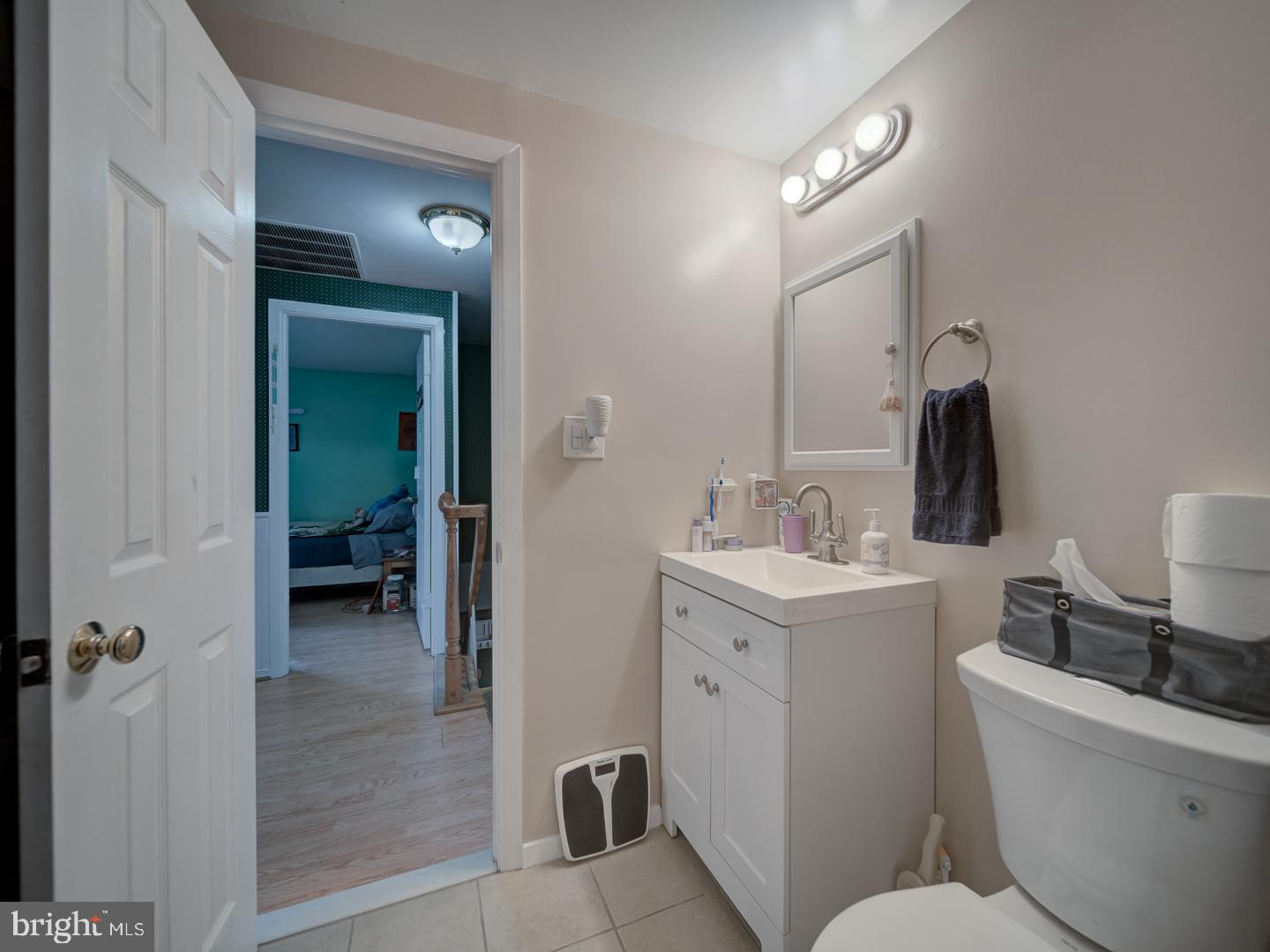 KENILWORTH - Residential