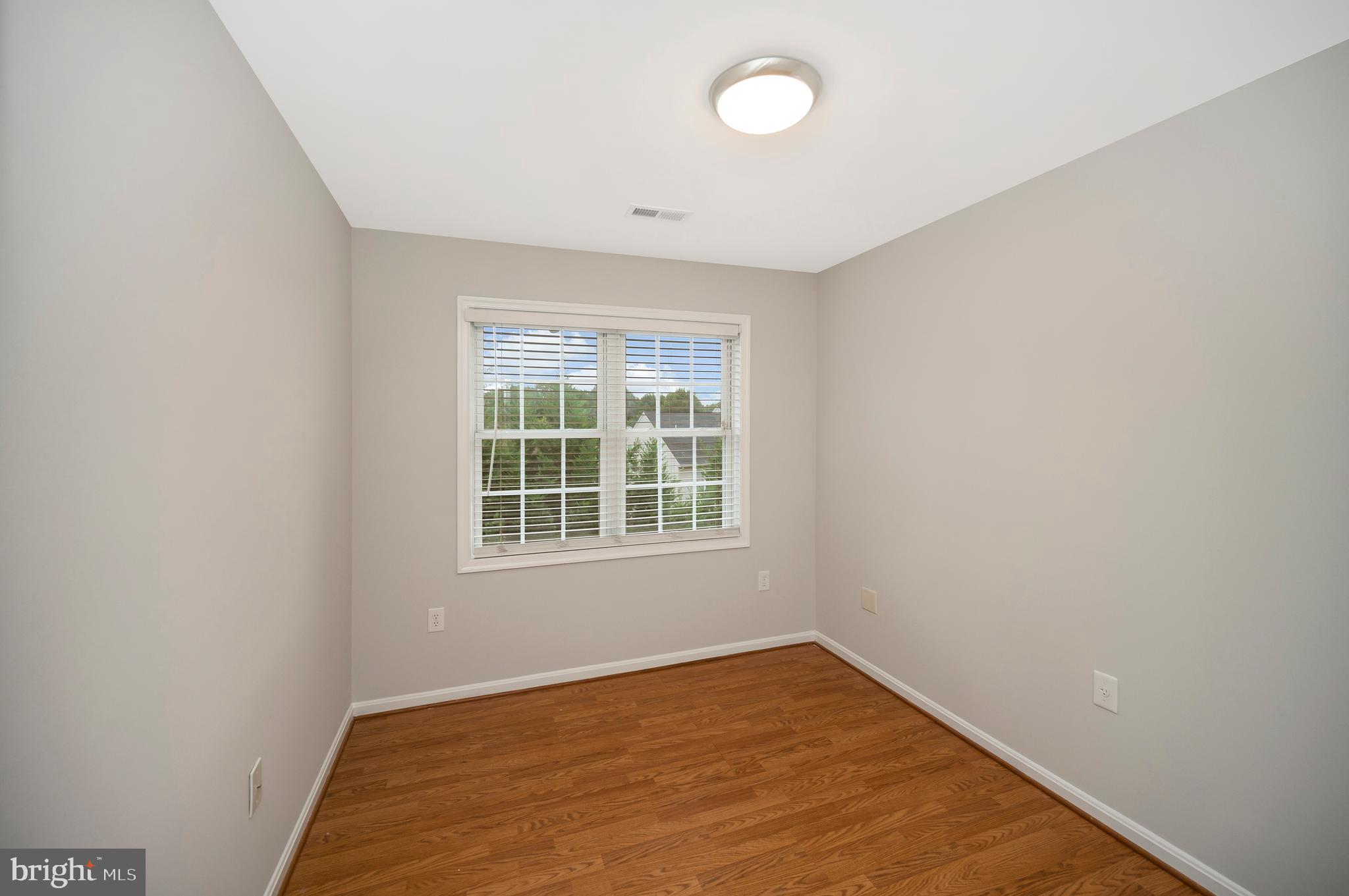 STAFFORD LAKES - Residential