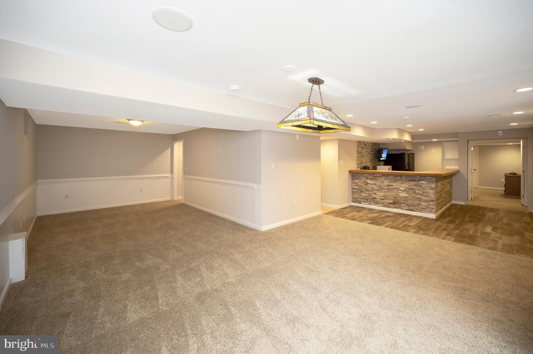 STAFFORD LAKES - Residential