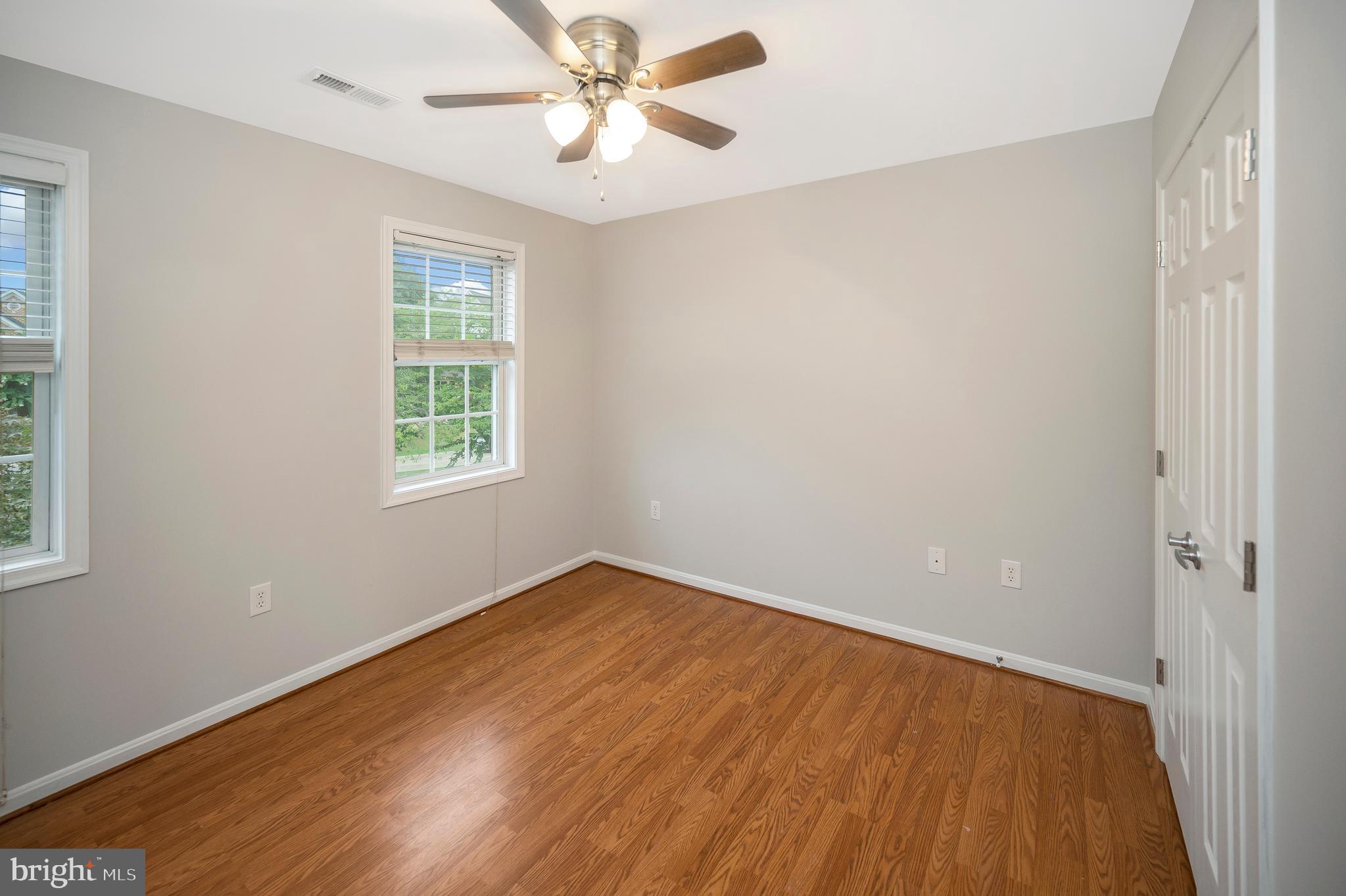 STAFFORD LAKES - Residential