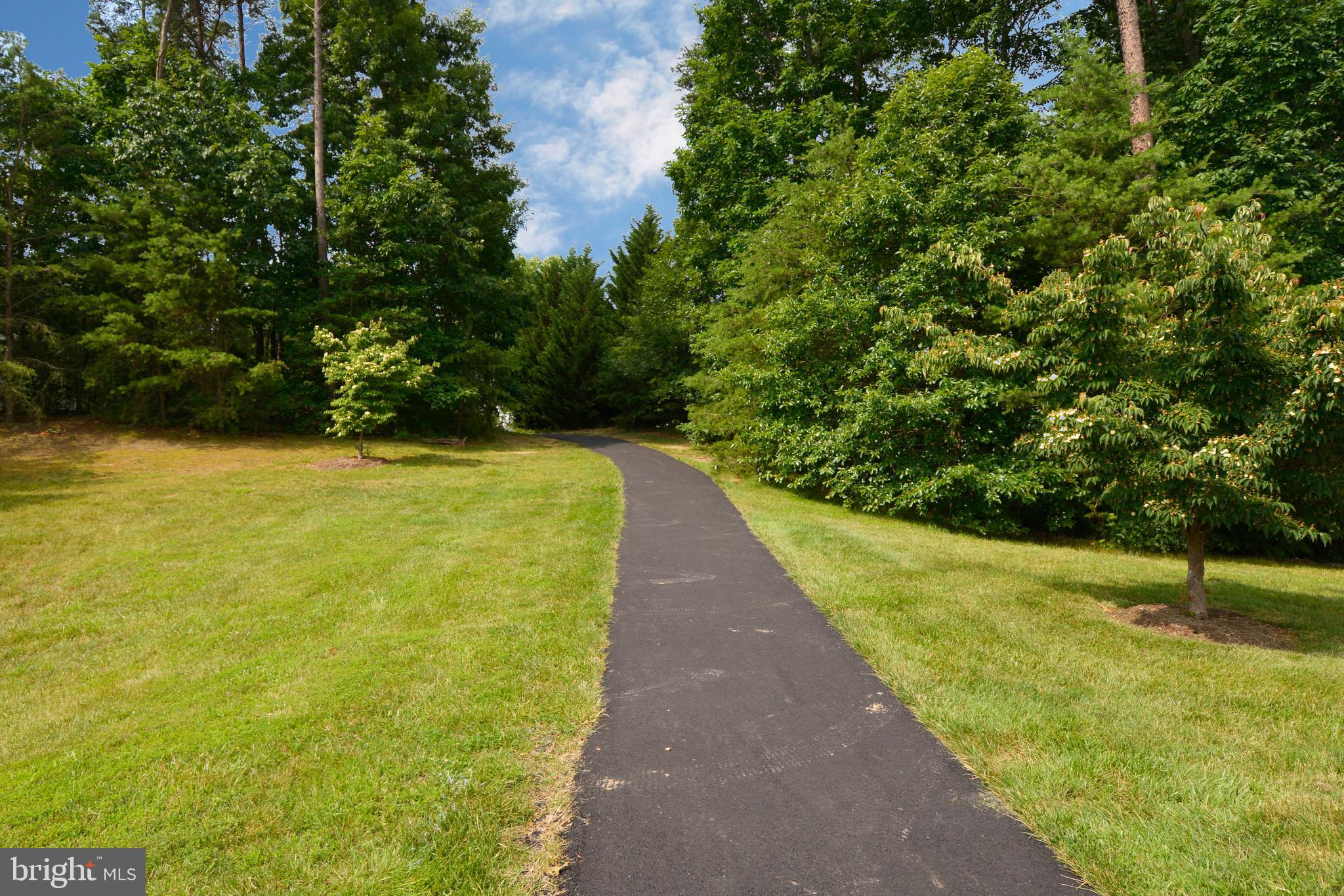 STAFFORD LAKES - Residential