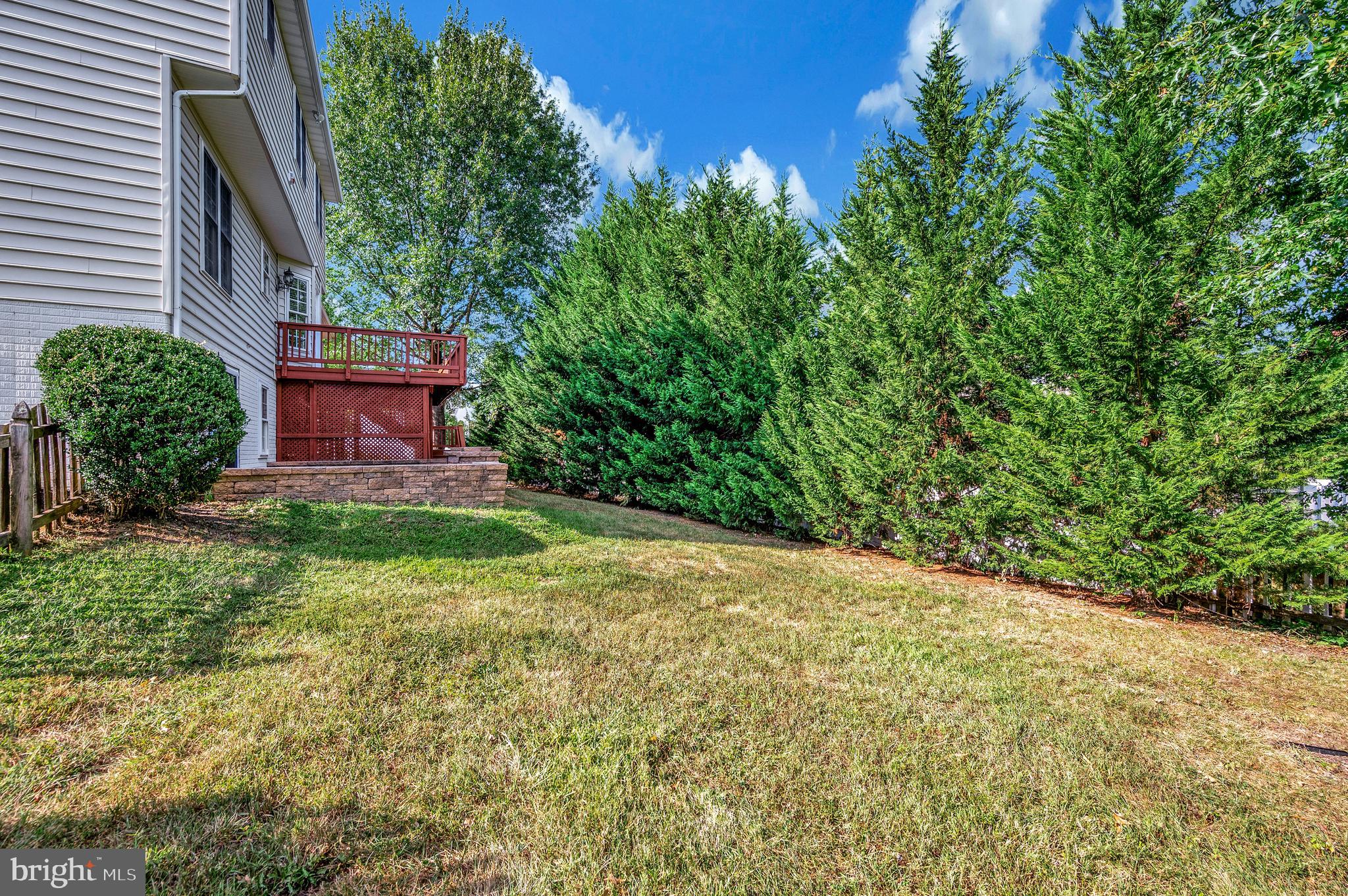 STAFFORD LAKES - Residential