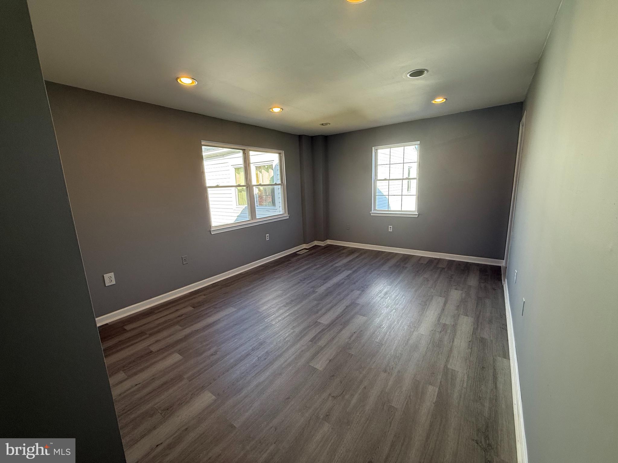 WILLOW HILLS- RESUB PARC - Residential Lease