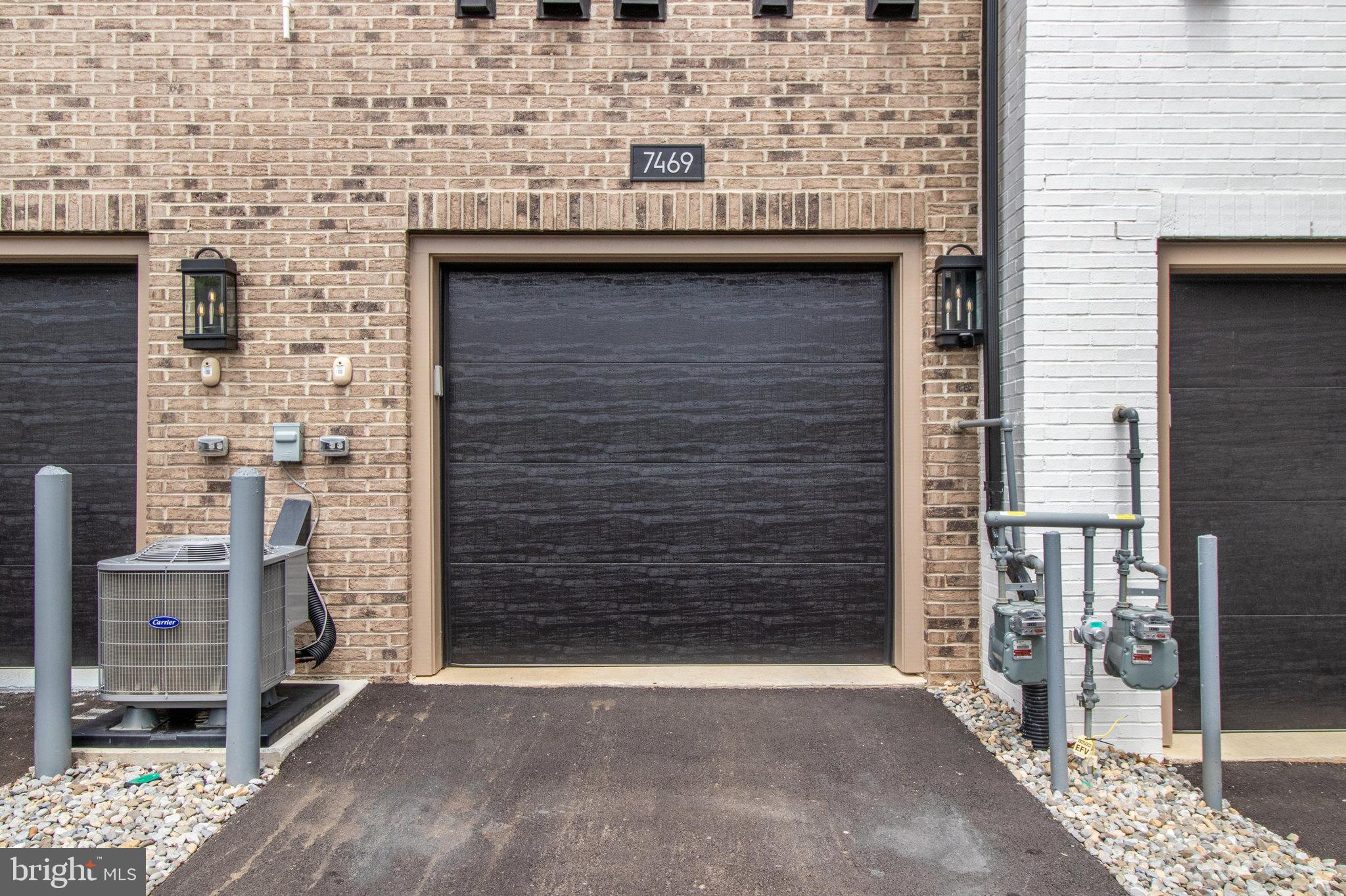 UNION PARK AT MCLEAN - Residential