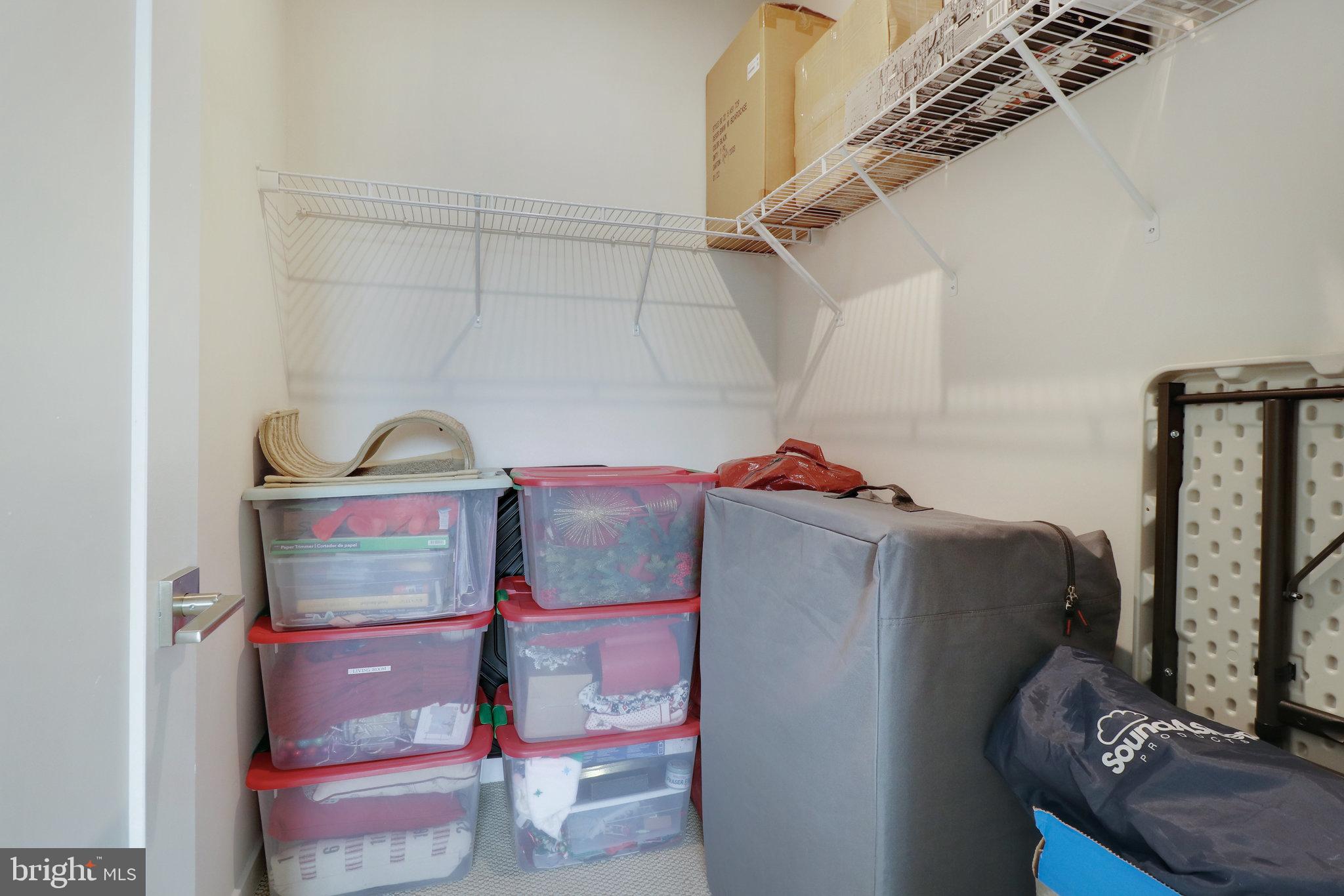 UNION PARK AT MCLEAN - Residential