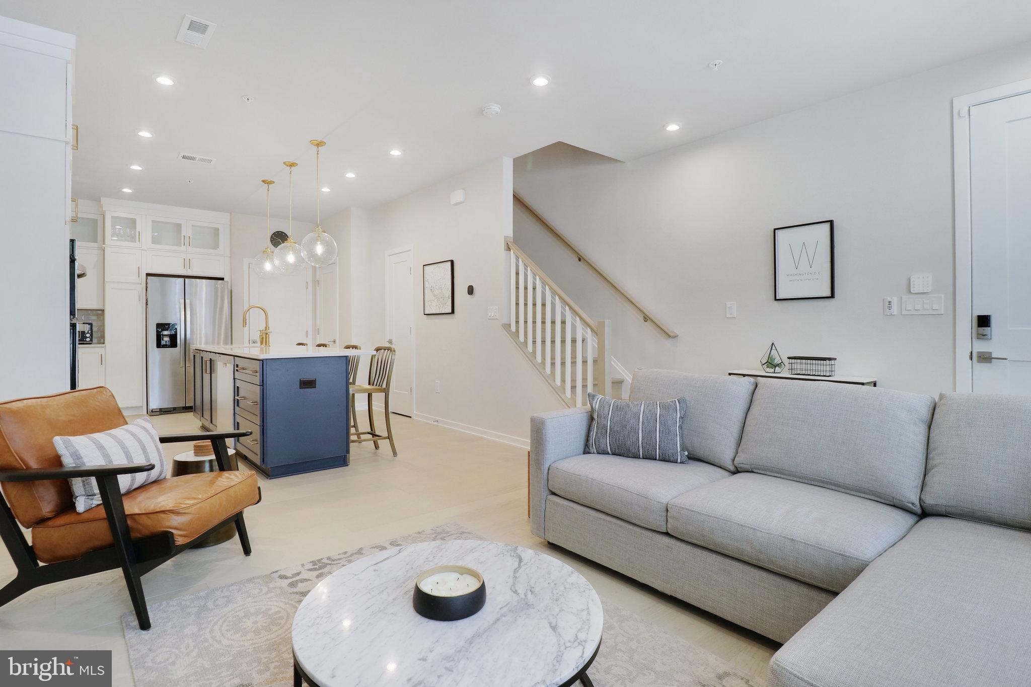 UNION PARK AT MCLEAN - Residential