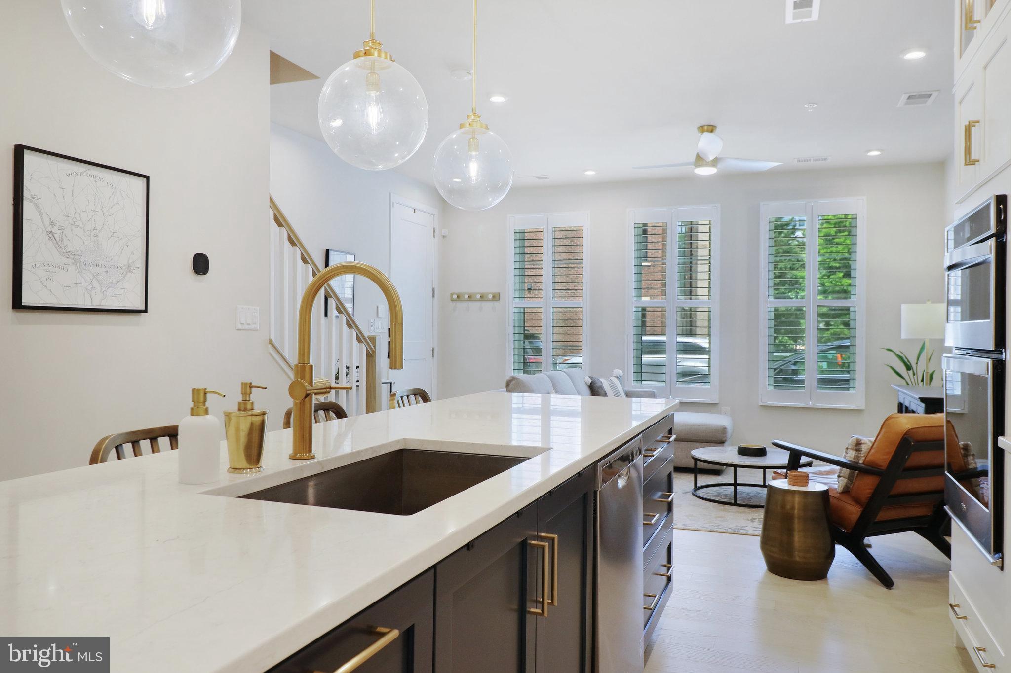 UNION PARK AT MCLEAN - Residential