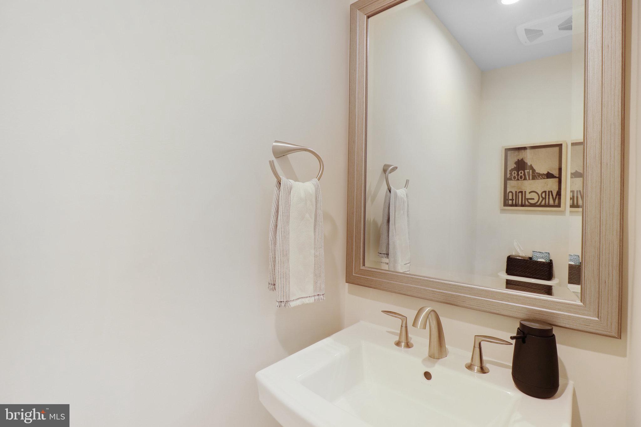 UNION PARK AT MCLEAN - Residential