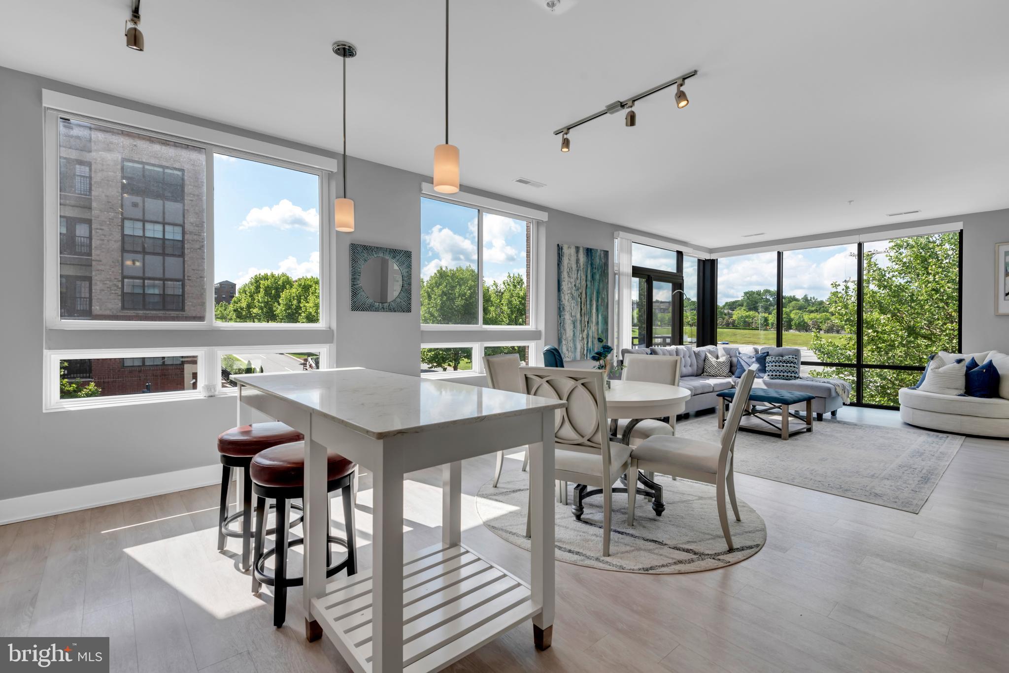 NATIONAL HARBOR - Residential