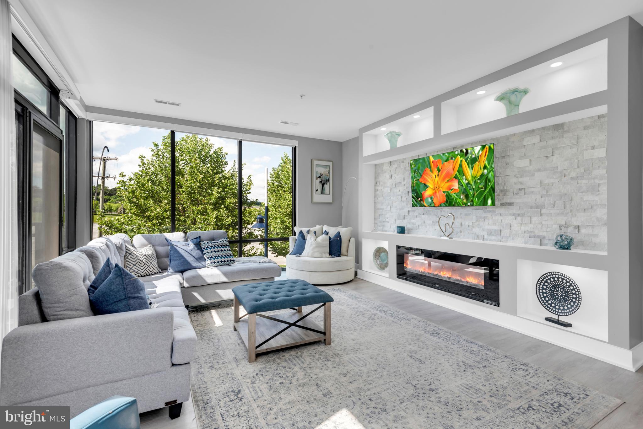 NATIONAL HARBOR - Residential