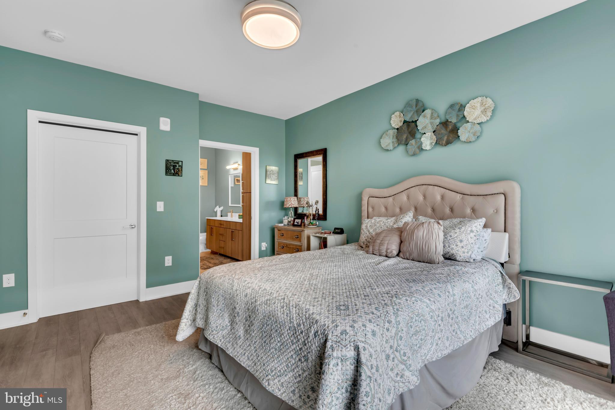 NATIONAL HARBOR - Residential