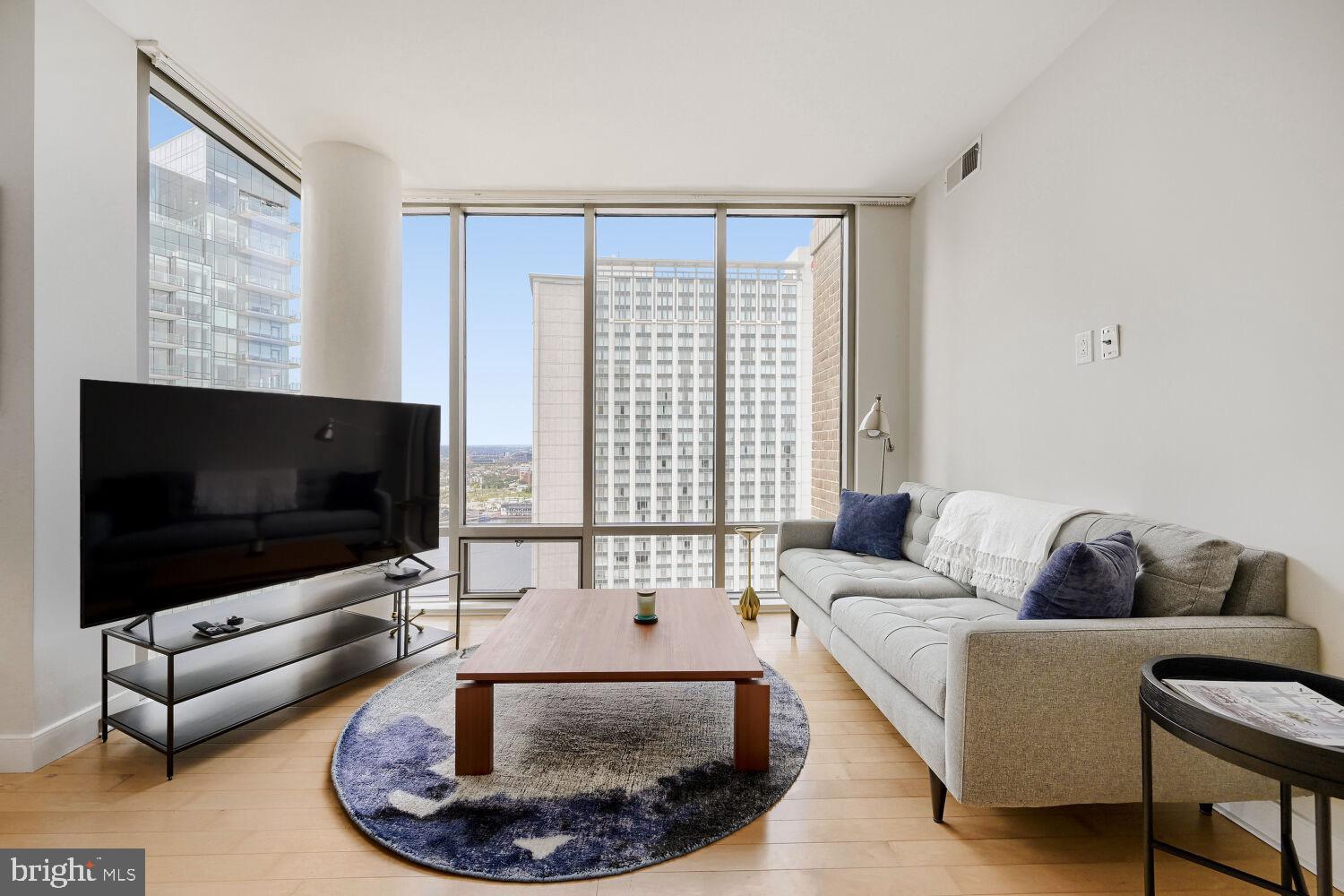 675 PRESIDENT STREET 2202
