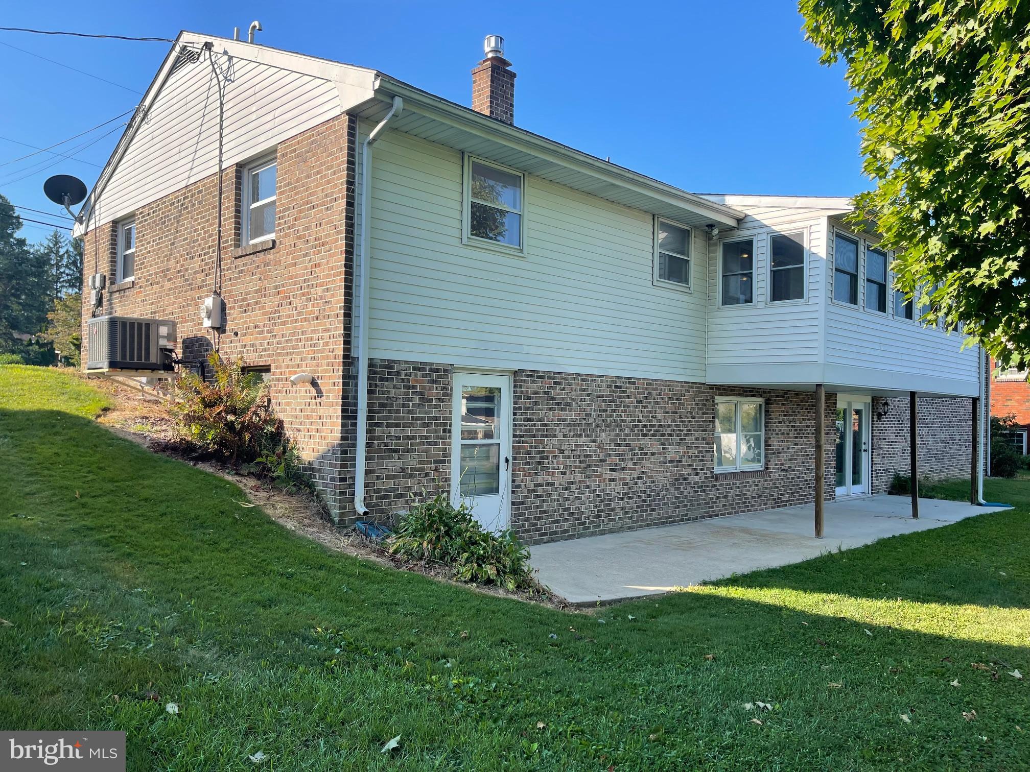 EAST COCALICO TWP - Residential