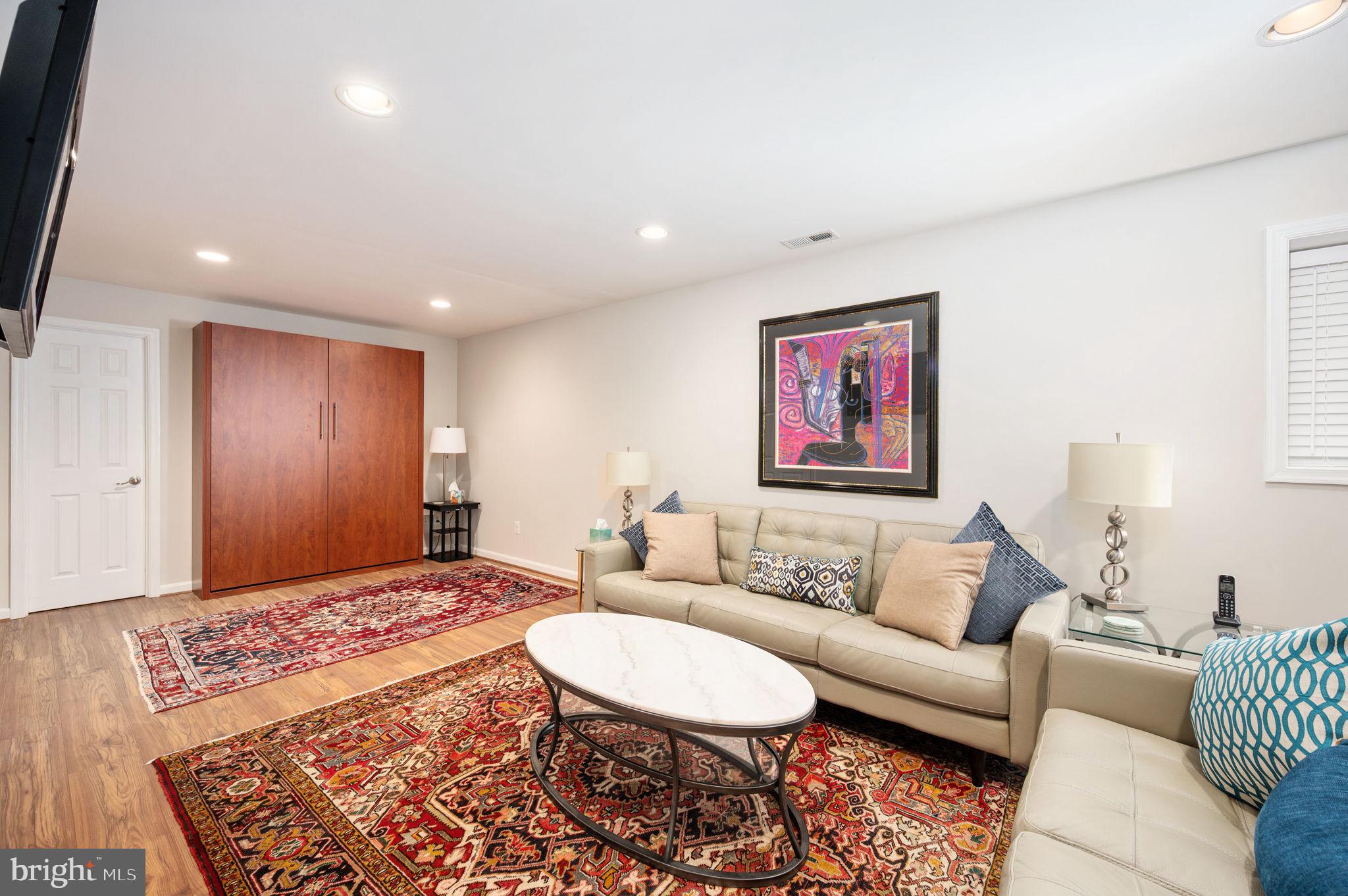 HERITAGE HUNT - Residential