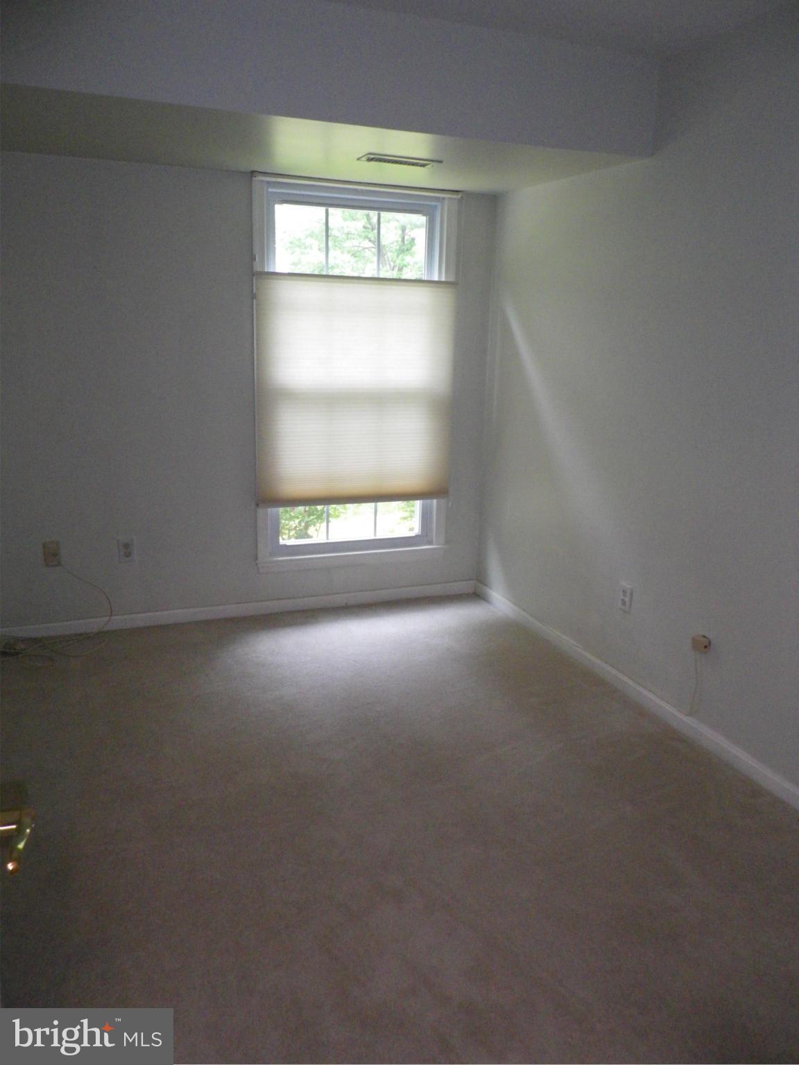 KEENE MILL WOODS - Residential Lease