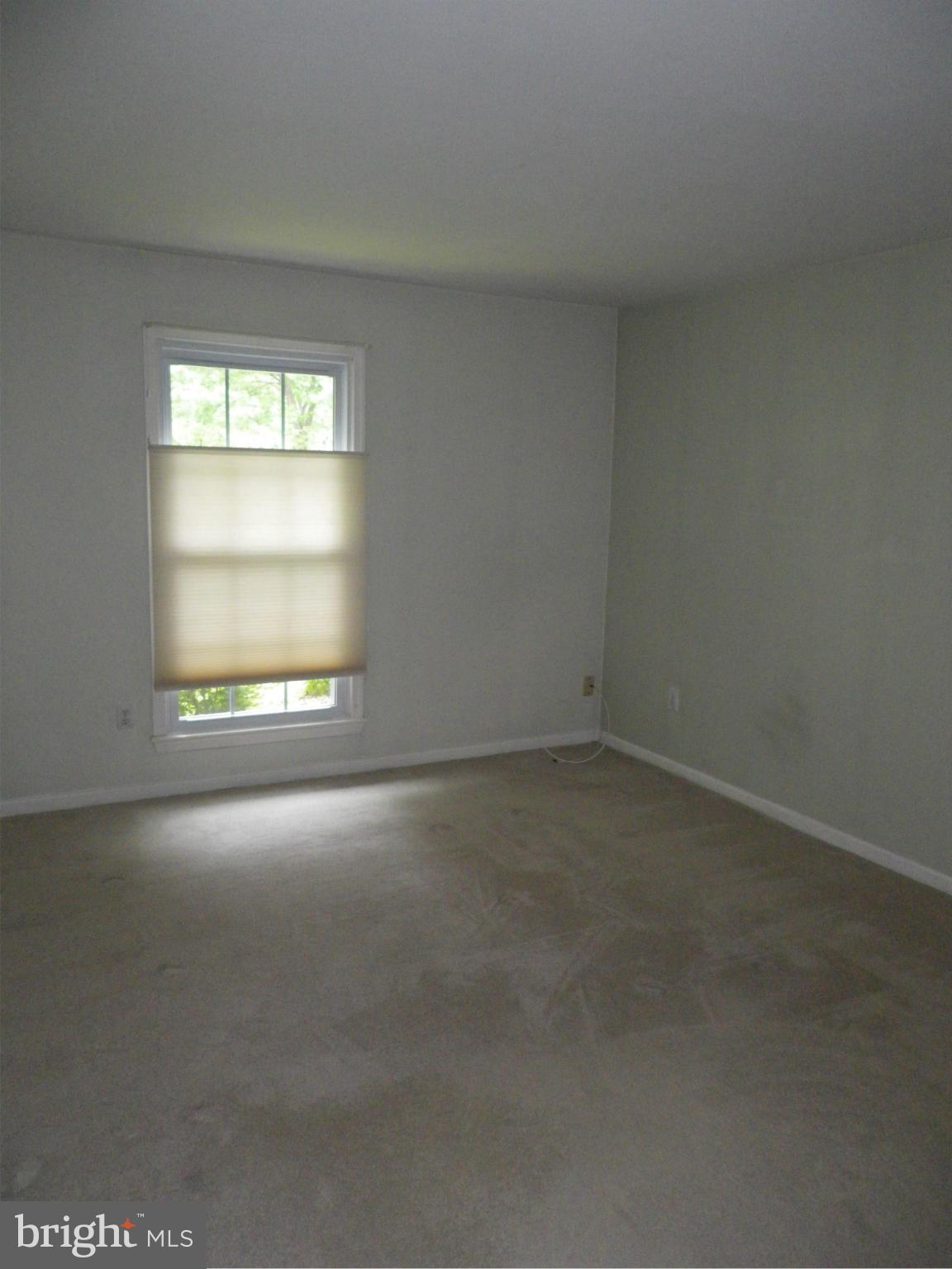 KEENE MILL WOODS - Residential Lease