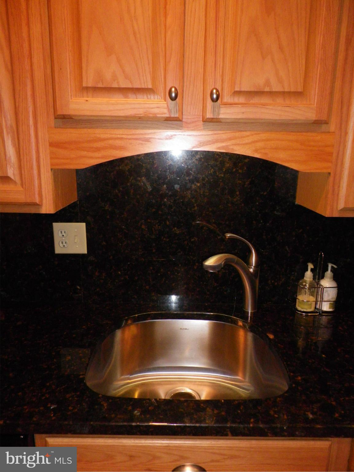 KEENE MILL WOODS - Residential Lease