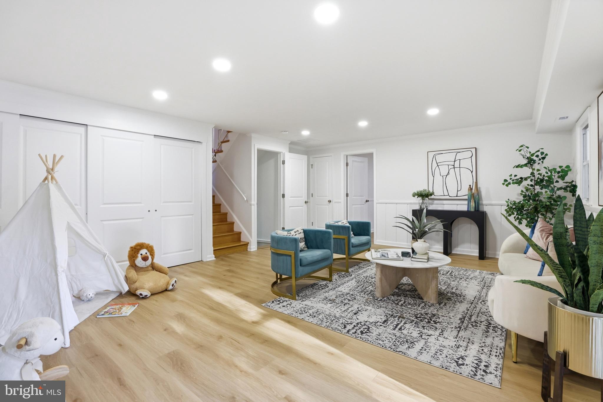 LEWINSVILLE HEIGHTS - Residential