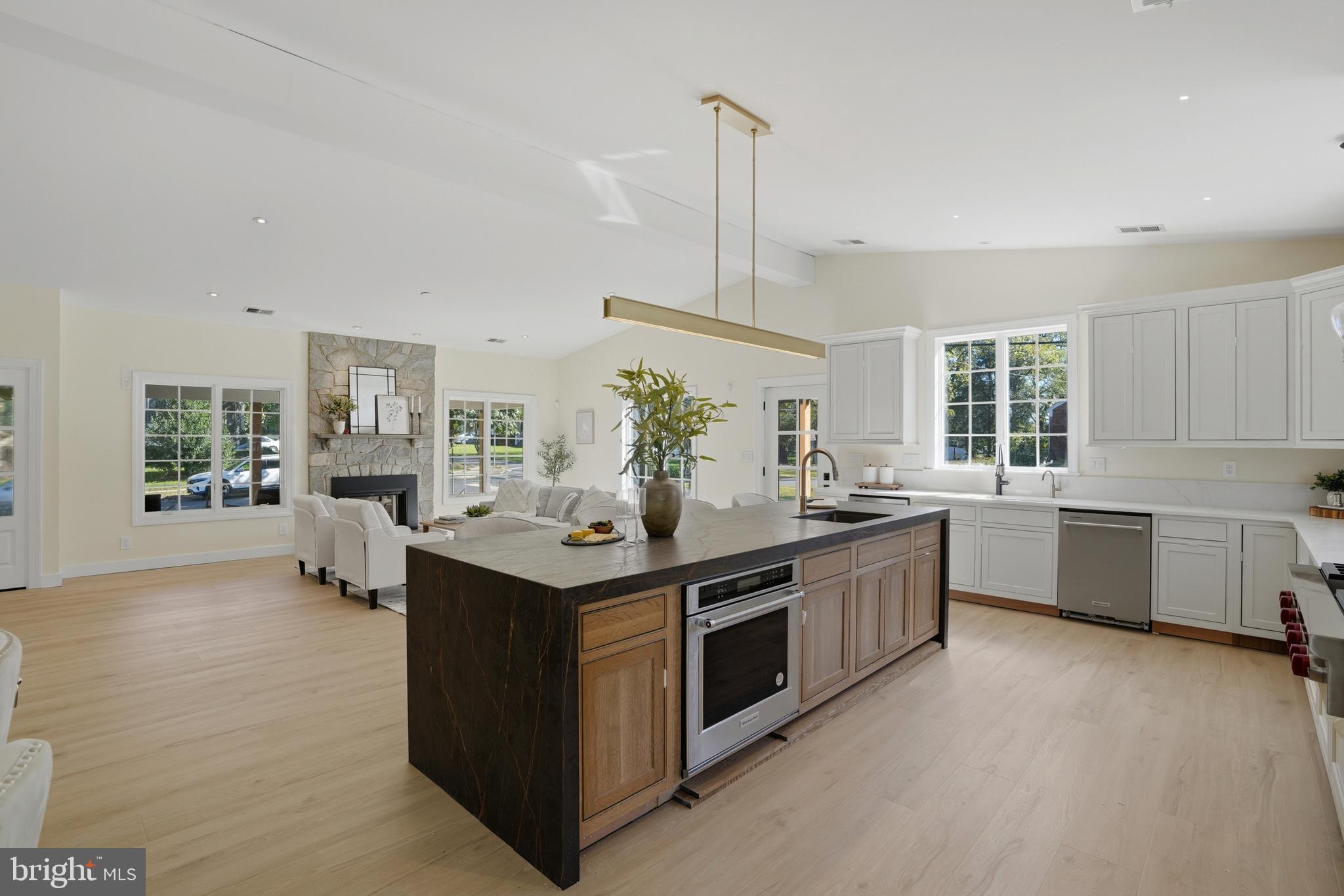 WINDOVER HEIGHTS - Residential