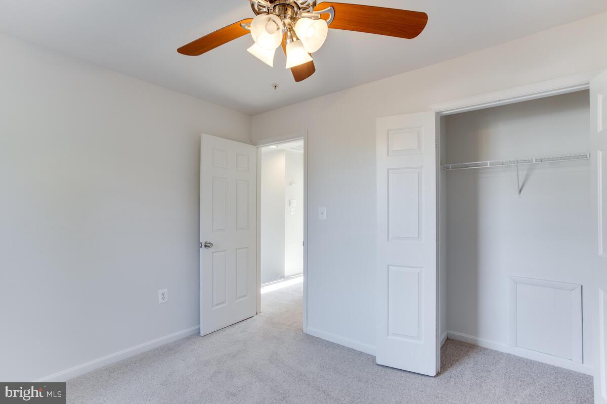 COLONY SQ 01 - Residential