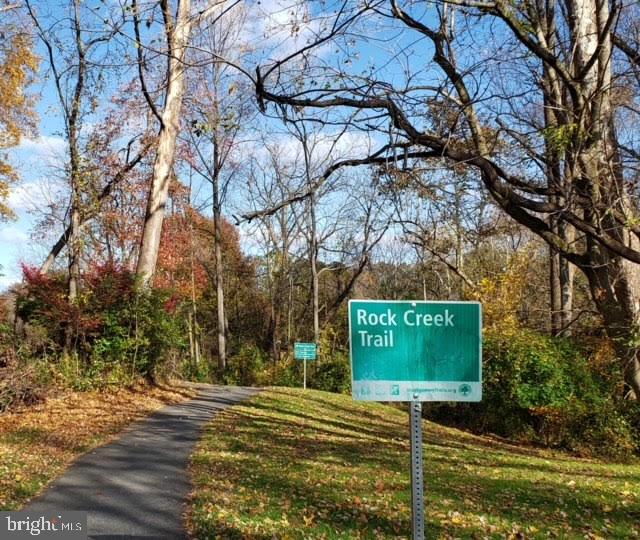 FRANKLIN PARK - Residential Lease