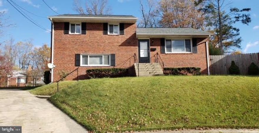 Beautiful brick, split level home, updated full bathroom on lower level with separate entrance. Entire home recently painted throughout. Huge backyard to enjoy and relax. House sits at the top of the cul-de-sac, no through traffic, very peaceful. Great location with easy access to Metro, 355, 270 and 495. Close to Park, businesses, shopping, NIH, Navy Hospital and White Flint Metro. 12 hour notice required. Please have your client use the Rentspree application link in the listing to apply.