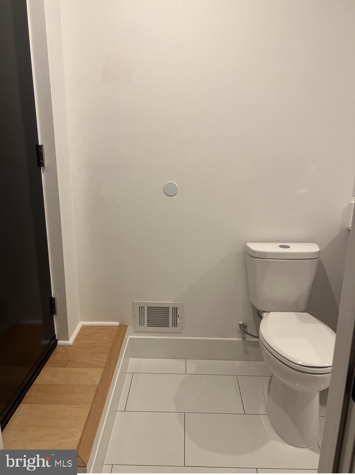 WEST KENSINGTON - Residential