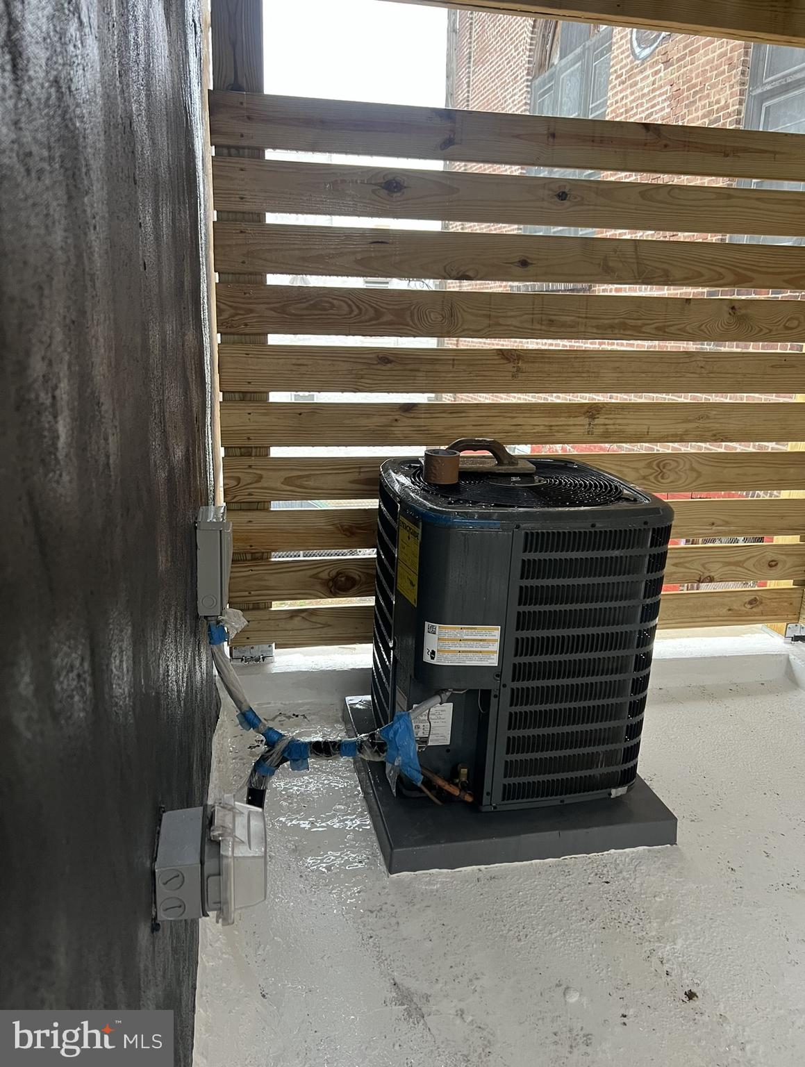 WEST KENSINGTON - Residential