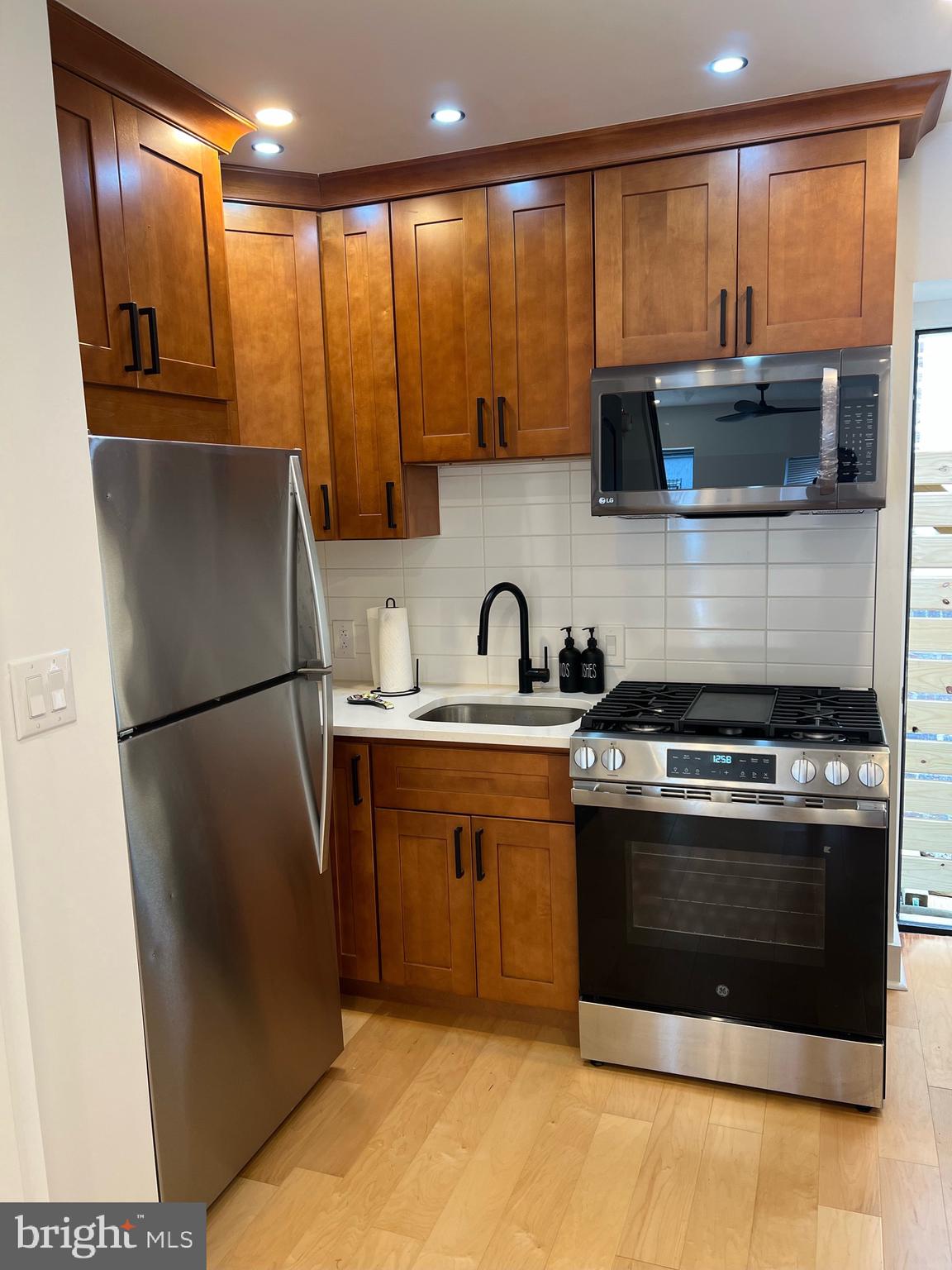 WEST KENSINGTON - Residential