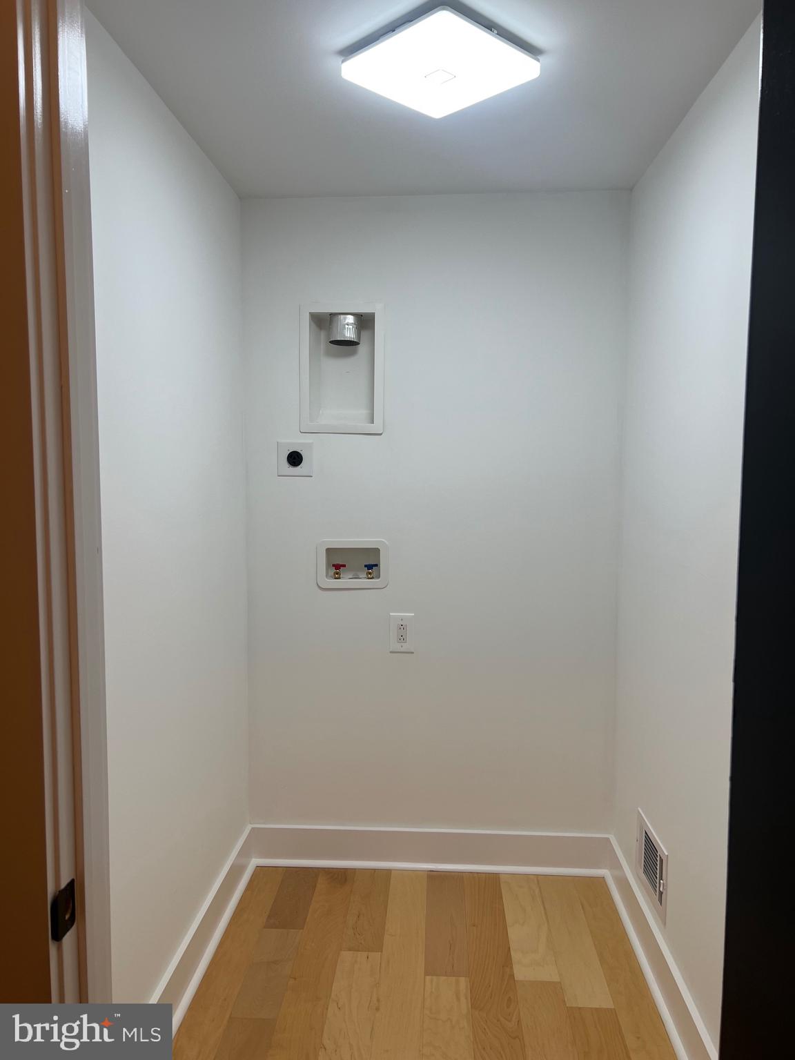 WEST KENSINGTON - Residential