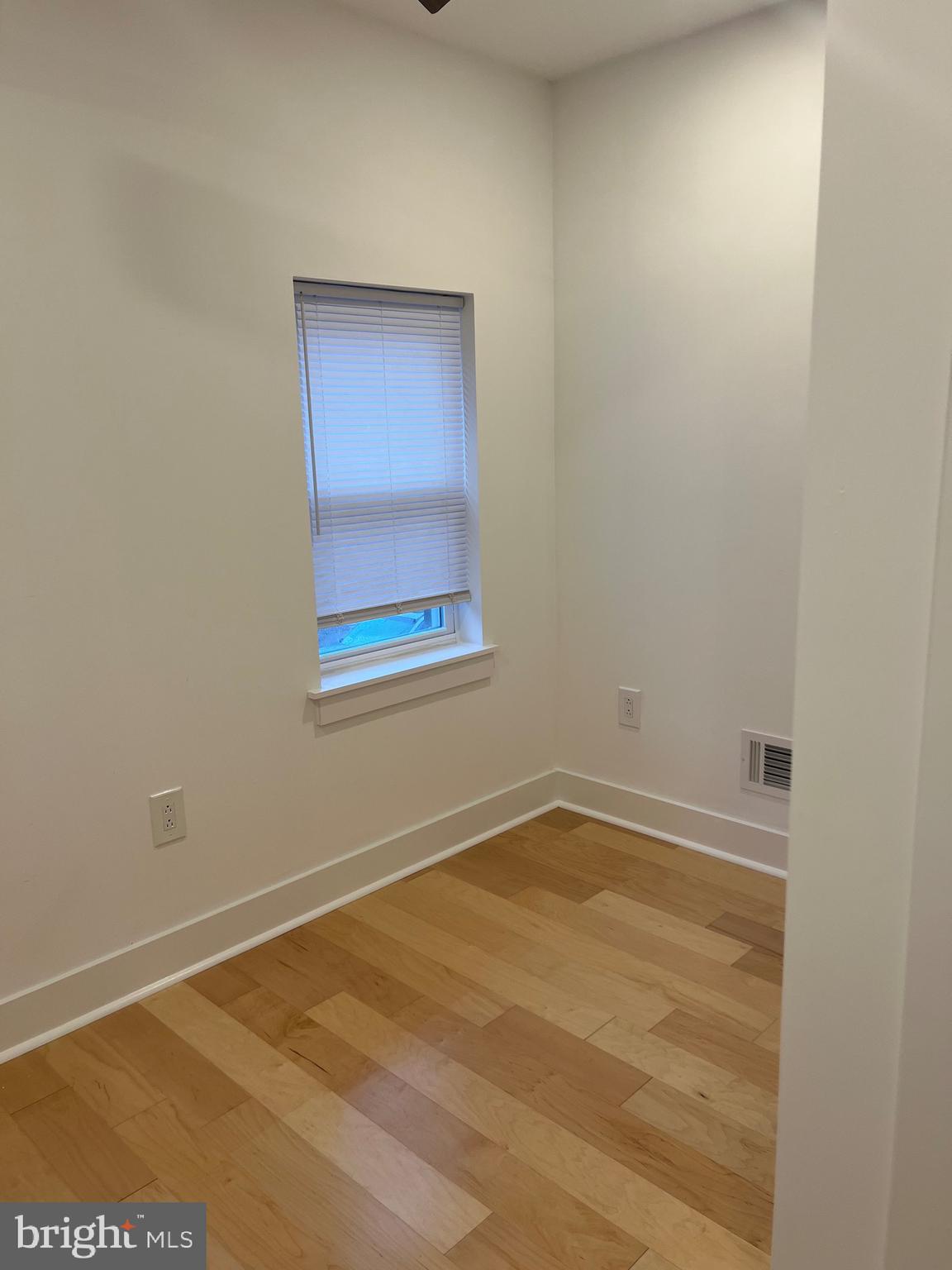 WEST KENSINGTON - Residential