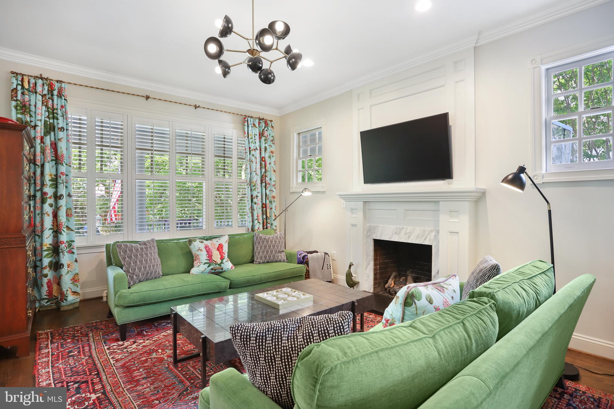 CHEVY CHASE - Residential