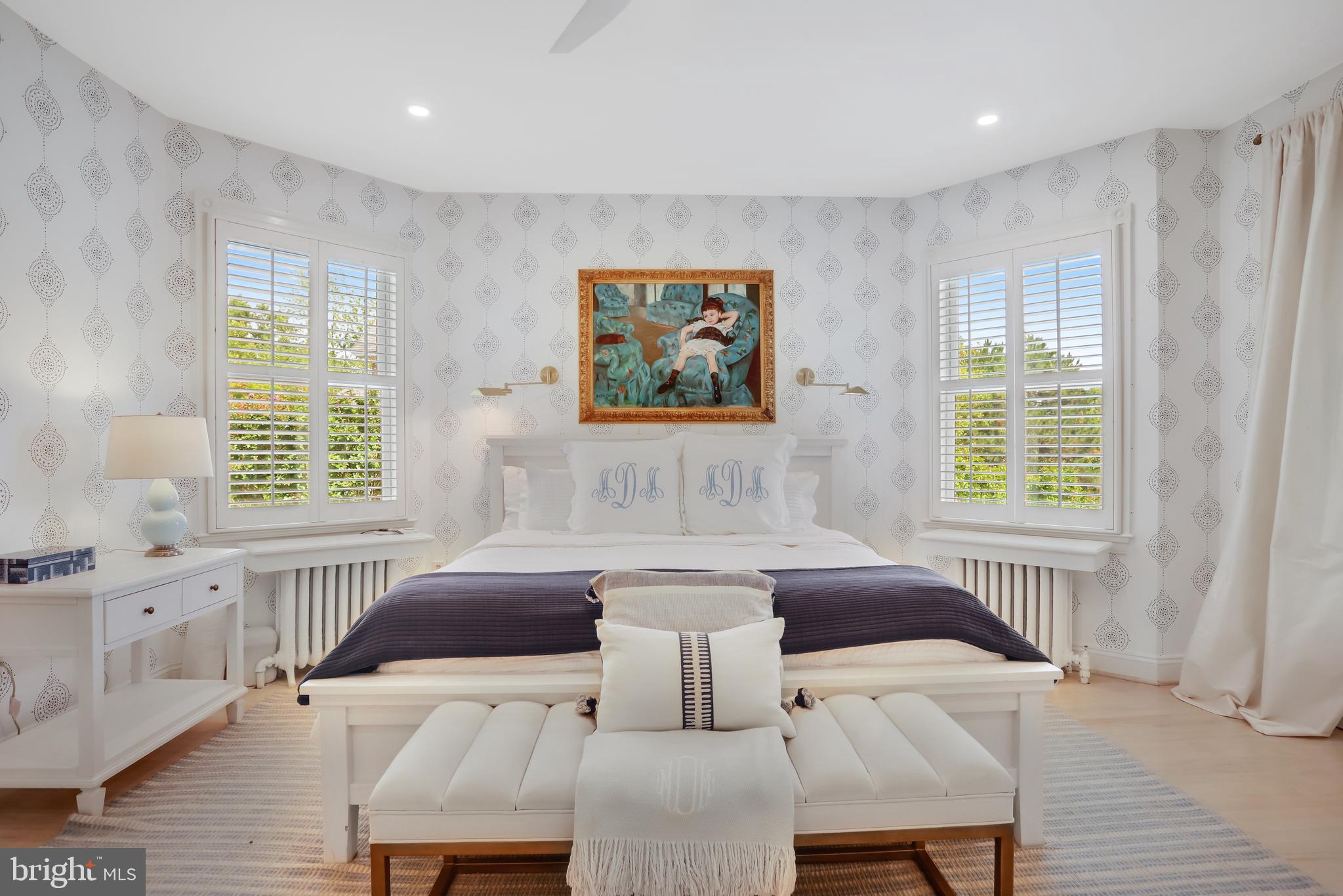 CHEVY CHASE - Residential