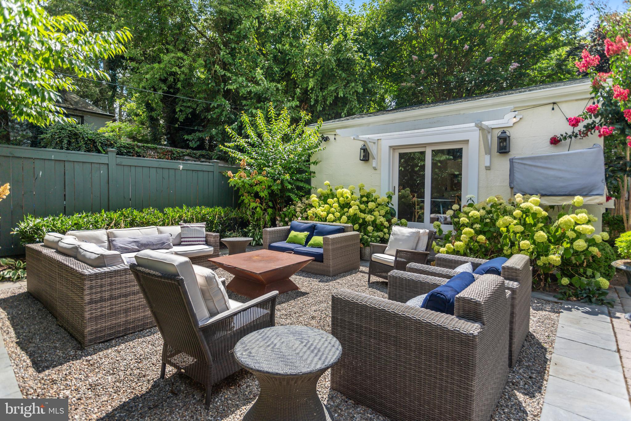 CHEVY CHASE - Residential