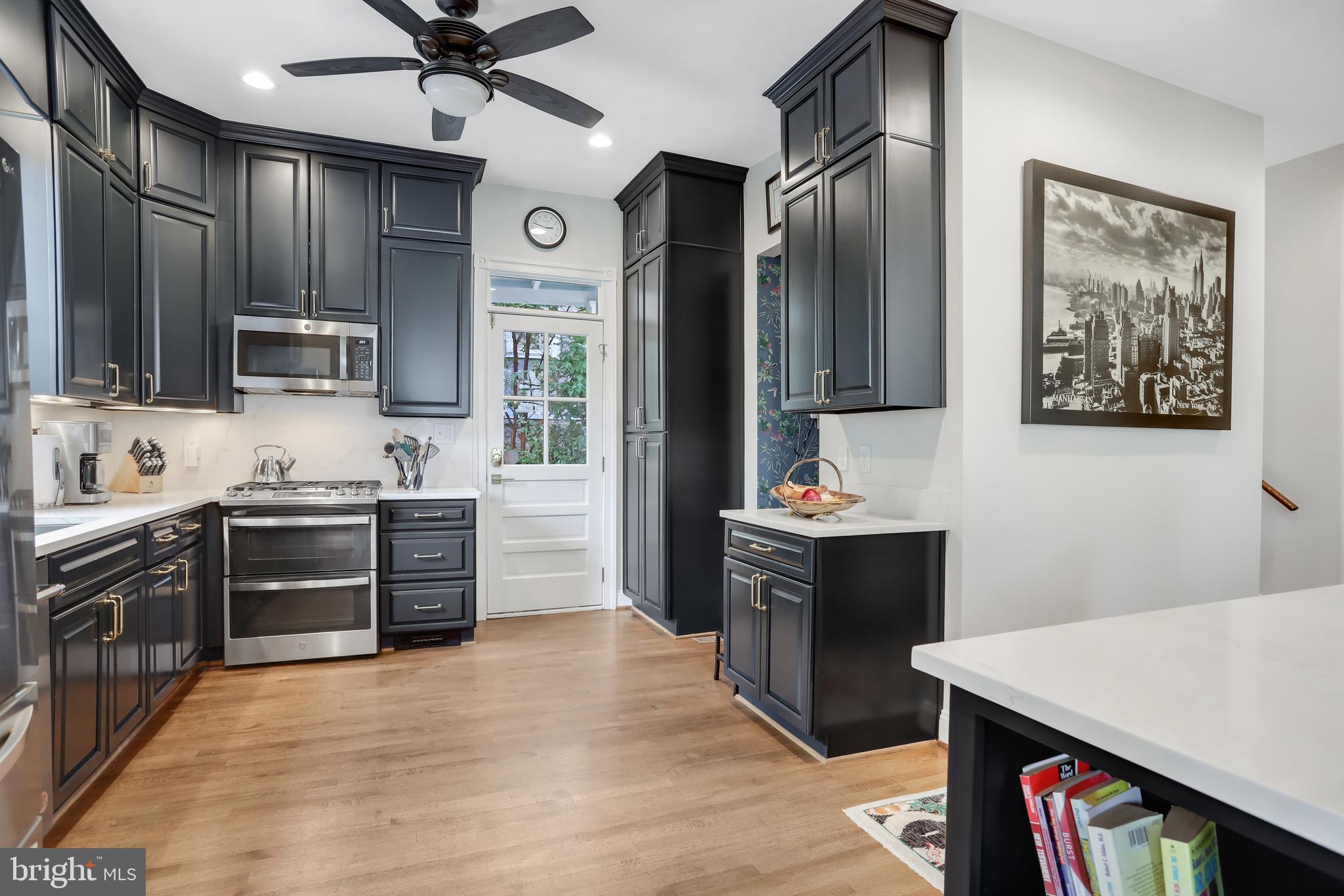 CHEVY CHASE - Residential