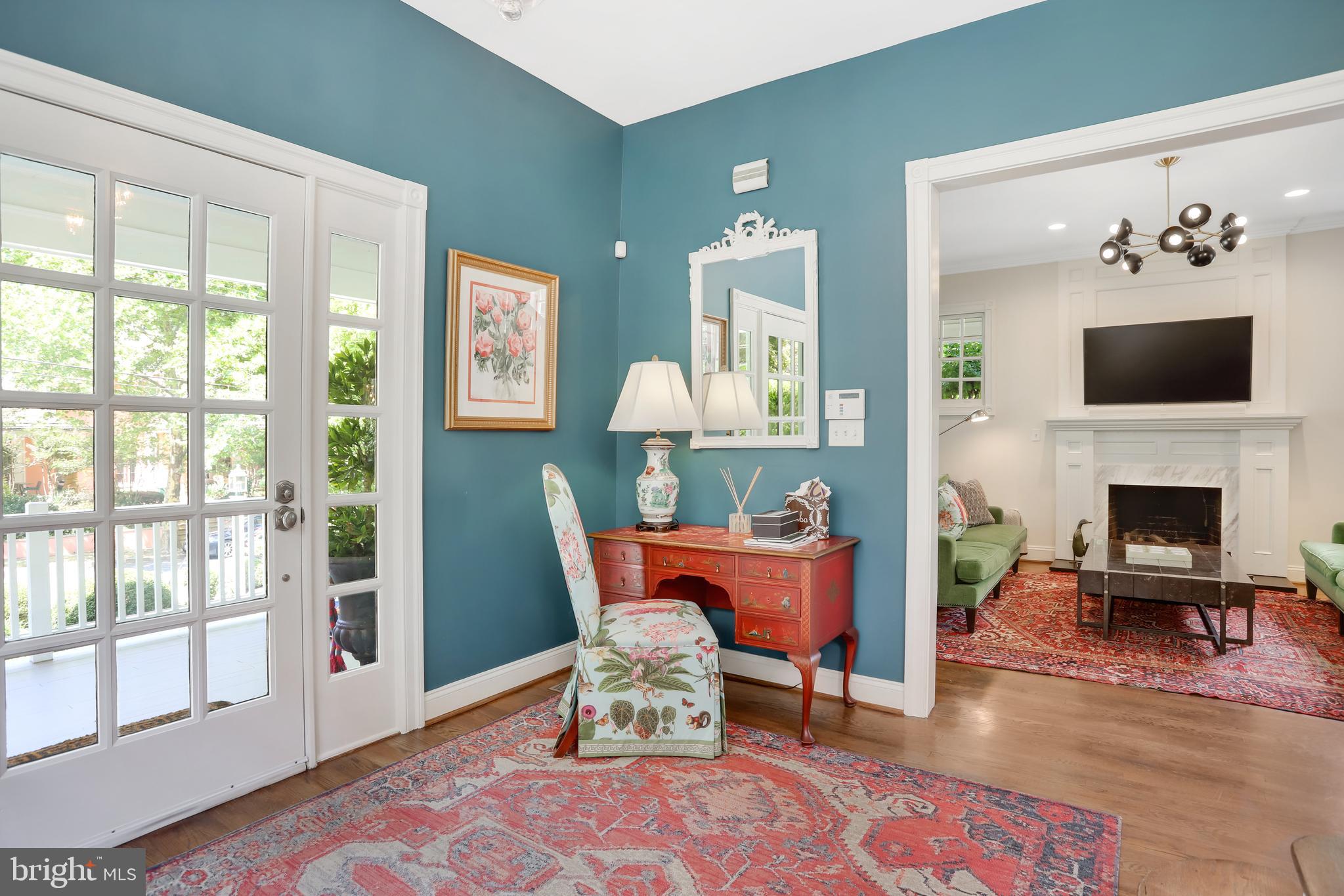 CHEVY CHASE - Residential