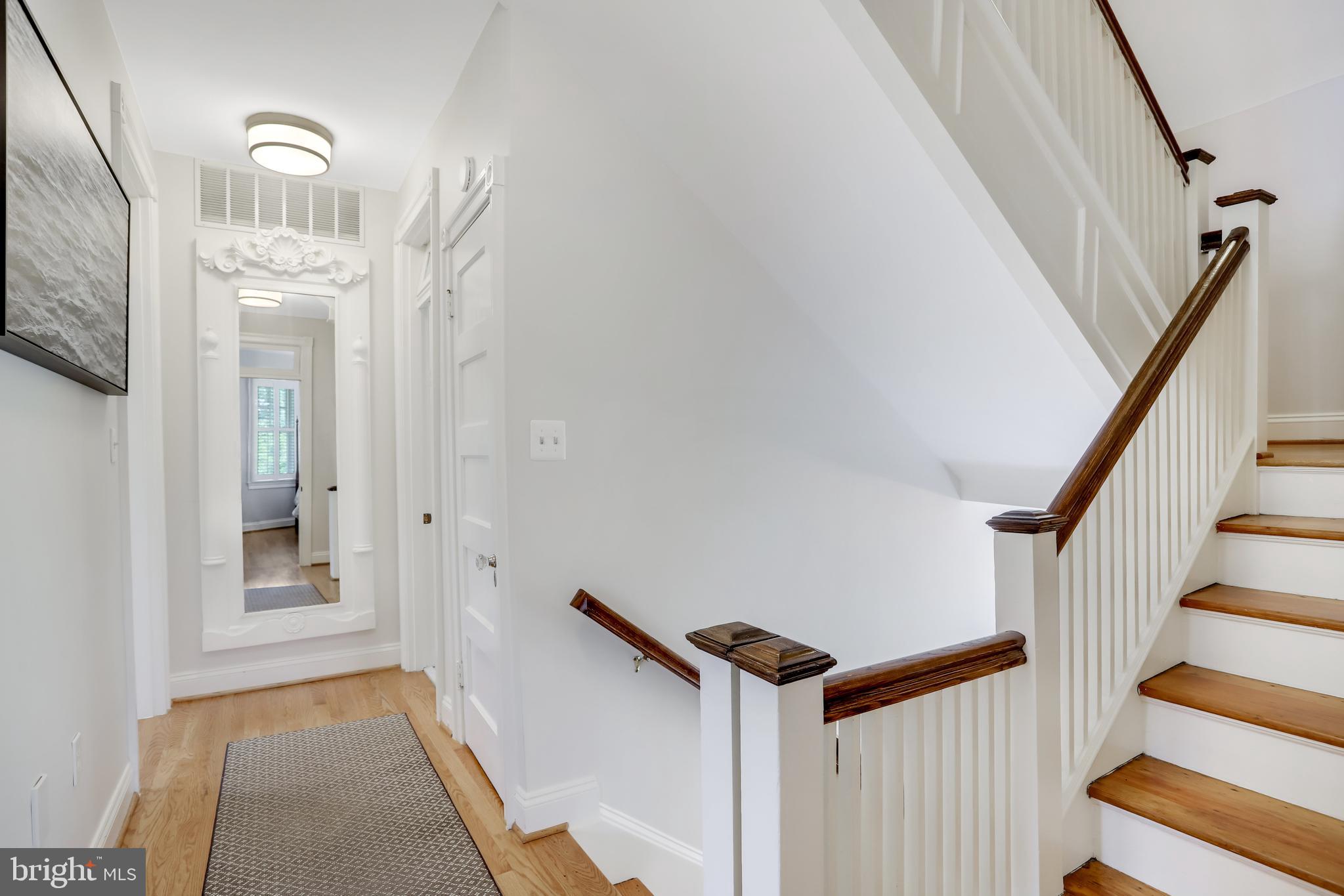 CHEVY CHASE - Residential