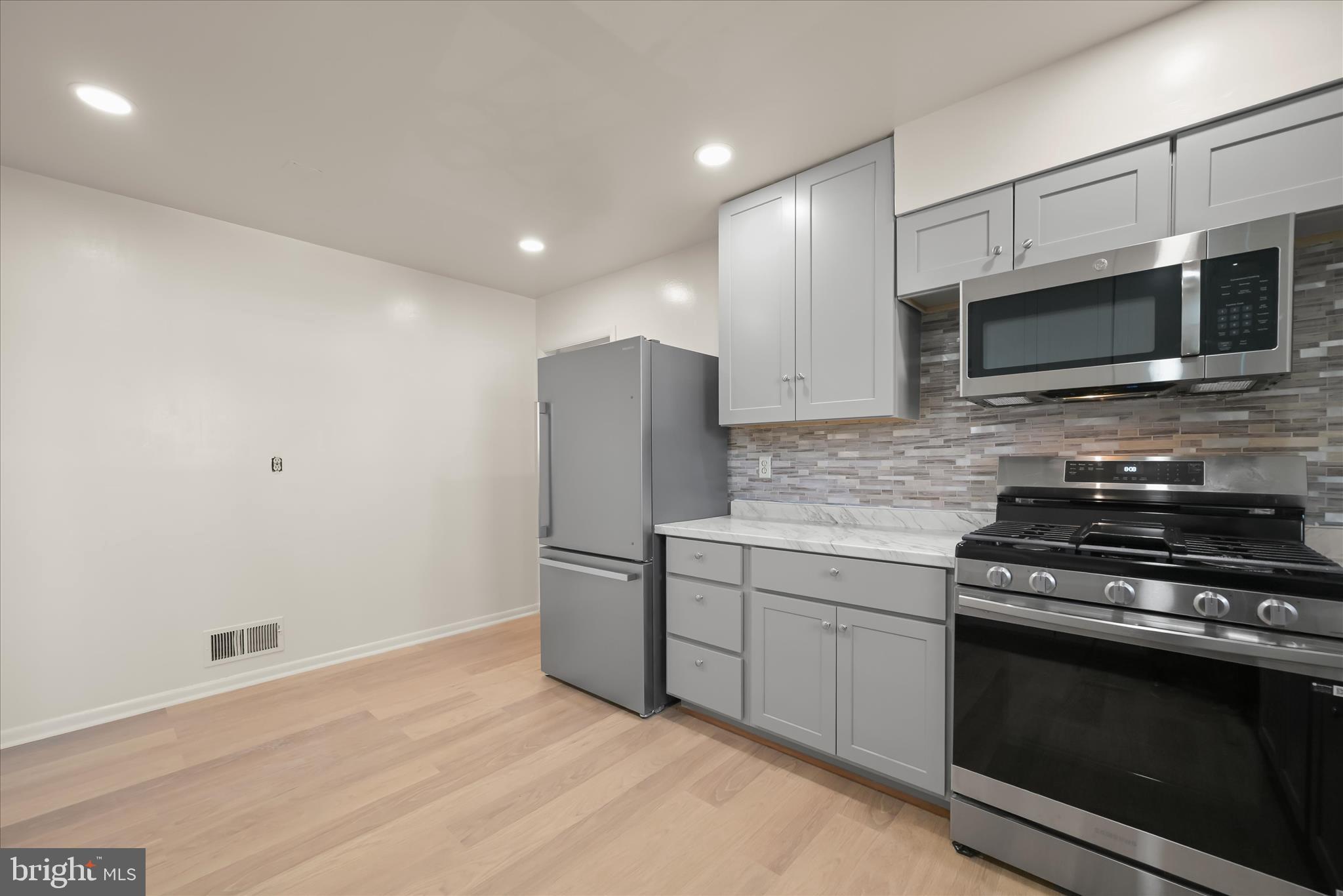 UPPER PARK HEIGHTS - Residential