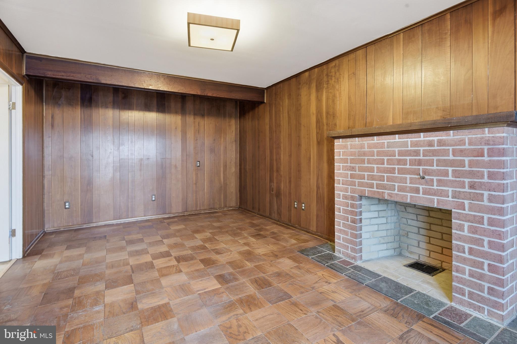 UPPER PARK HEIGHTS - Residential