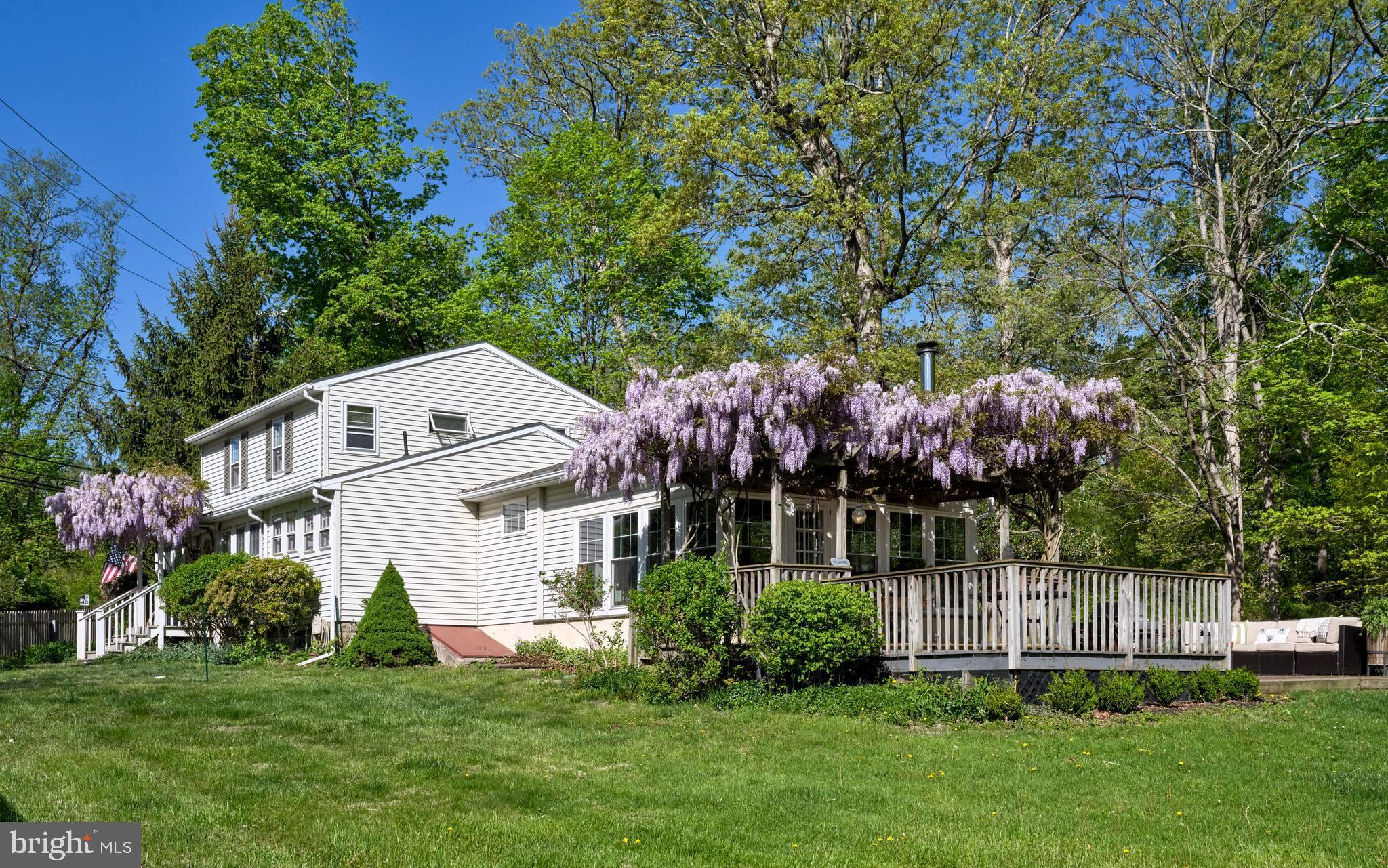 7411 TOHICKON HILL