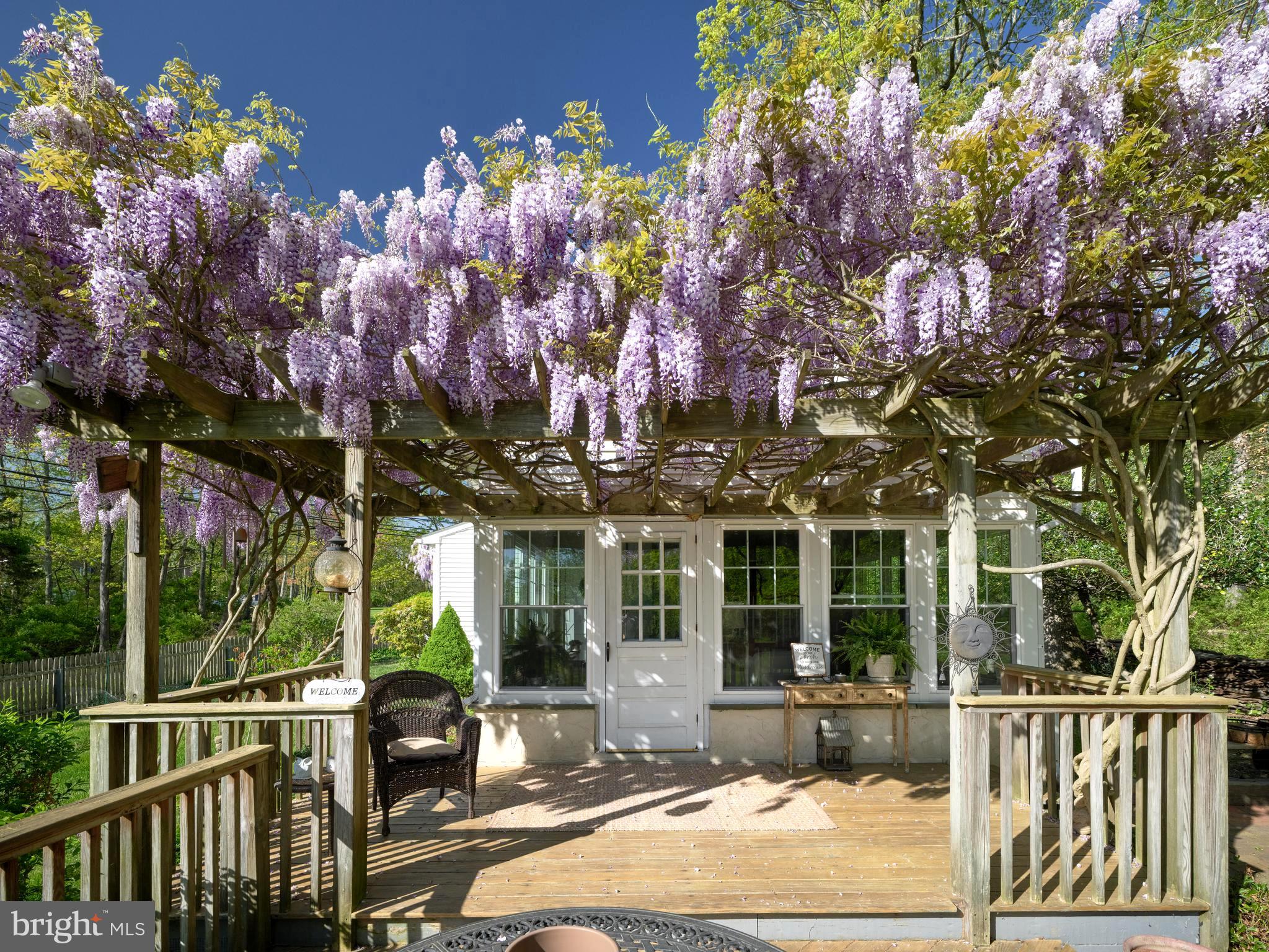 7411 TOHICKON HILL
