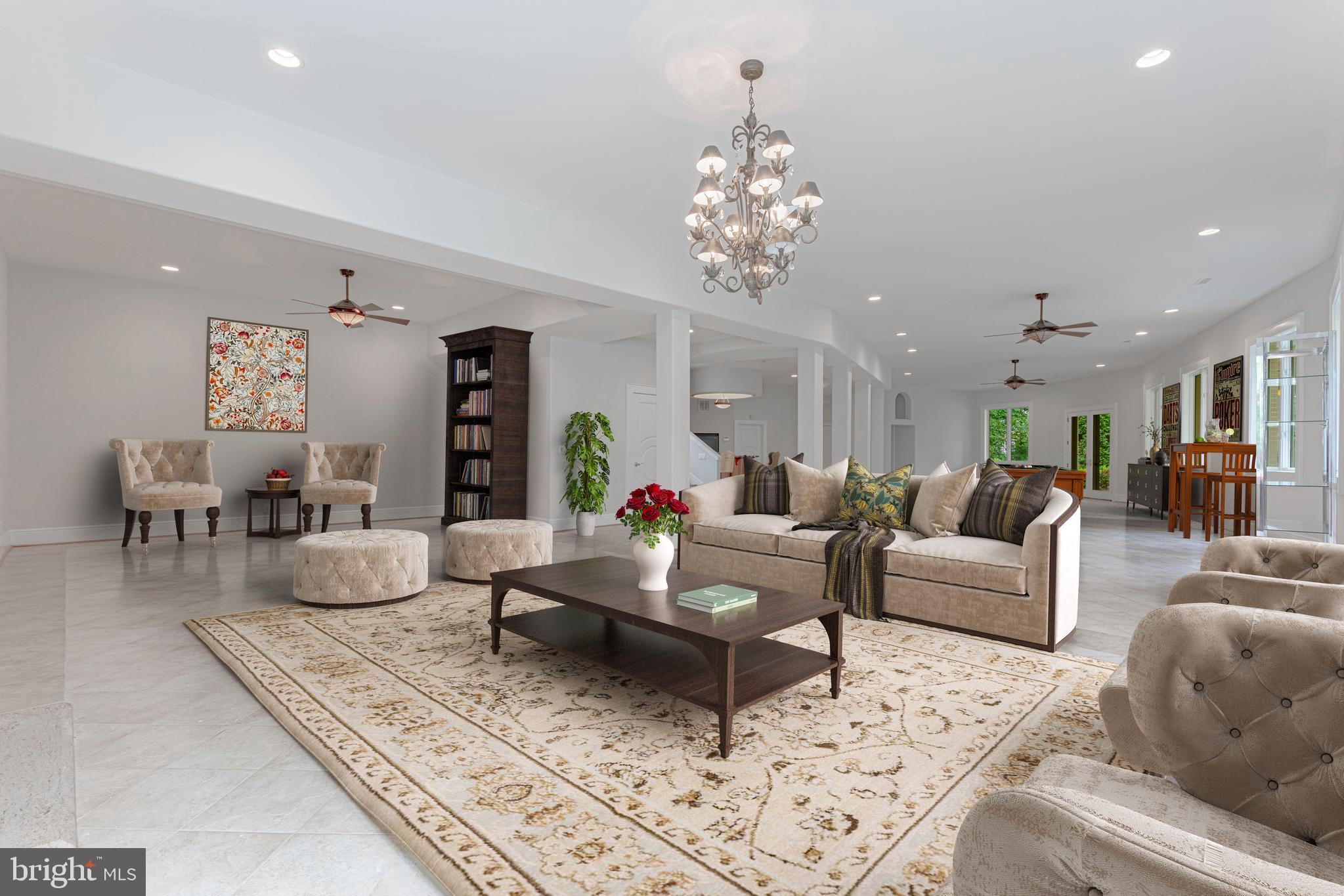 WOODSIDE ESTATES - Residential