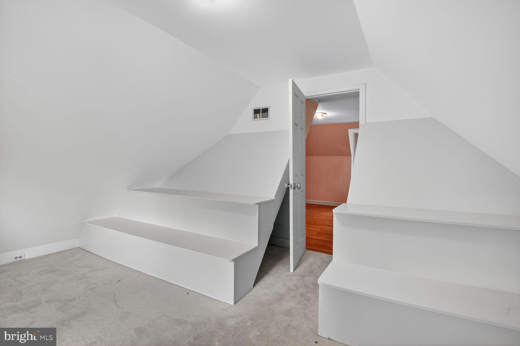 BRADLEY FARMS - Residential Lease