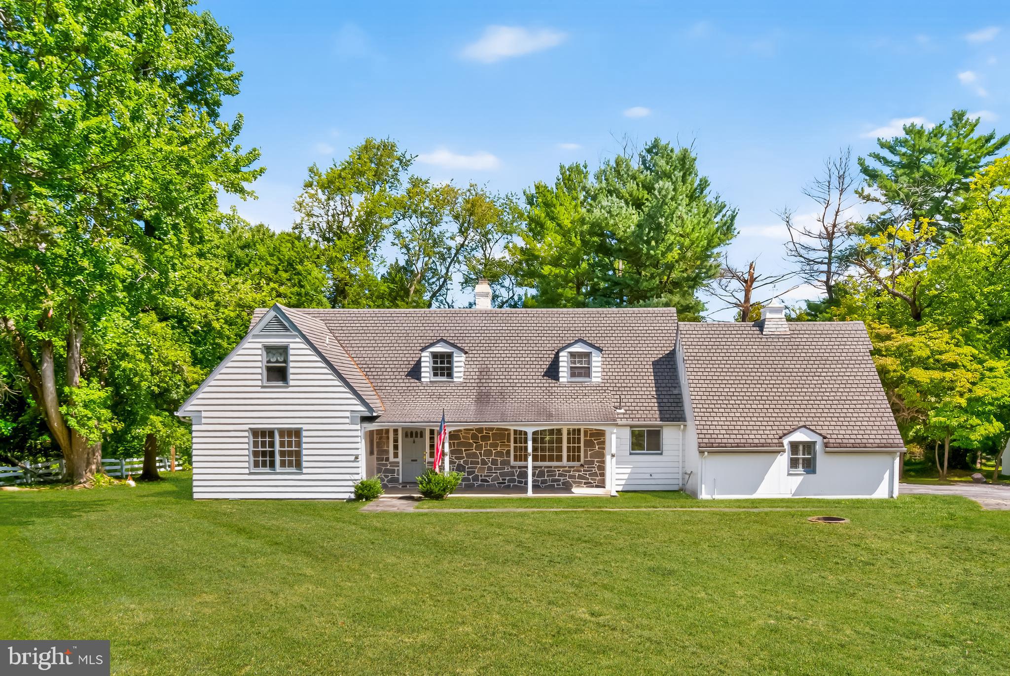 Charming Cape Cod on the prestigious Golden Mile of River Road in Bradley Farm. This beautiful home is filled with character and sits on a serene, flat 1.5 acre lot, a rare find in this highly sought after location. The property offers a versatile floor plan with warm living spaces, plenty of natural light, and timeless appeal.
An outstanding rental opportunity, this home combines location, charm, and convenience. Minutes to top schools, shopping, and commuter routes, it checks every box for tenants seeking comfort and accessibility.