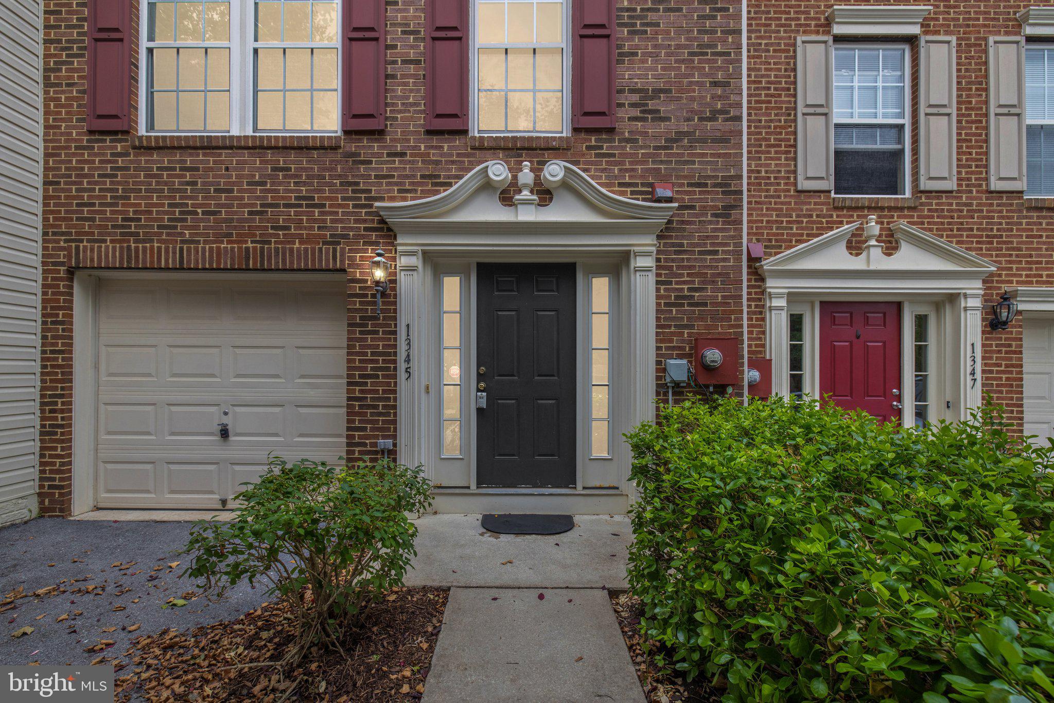 LAKELAND PLACE - Residential