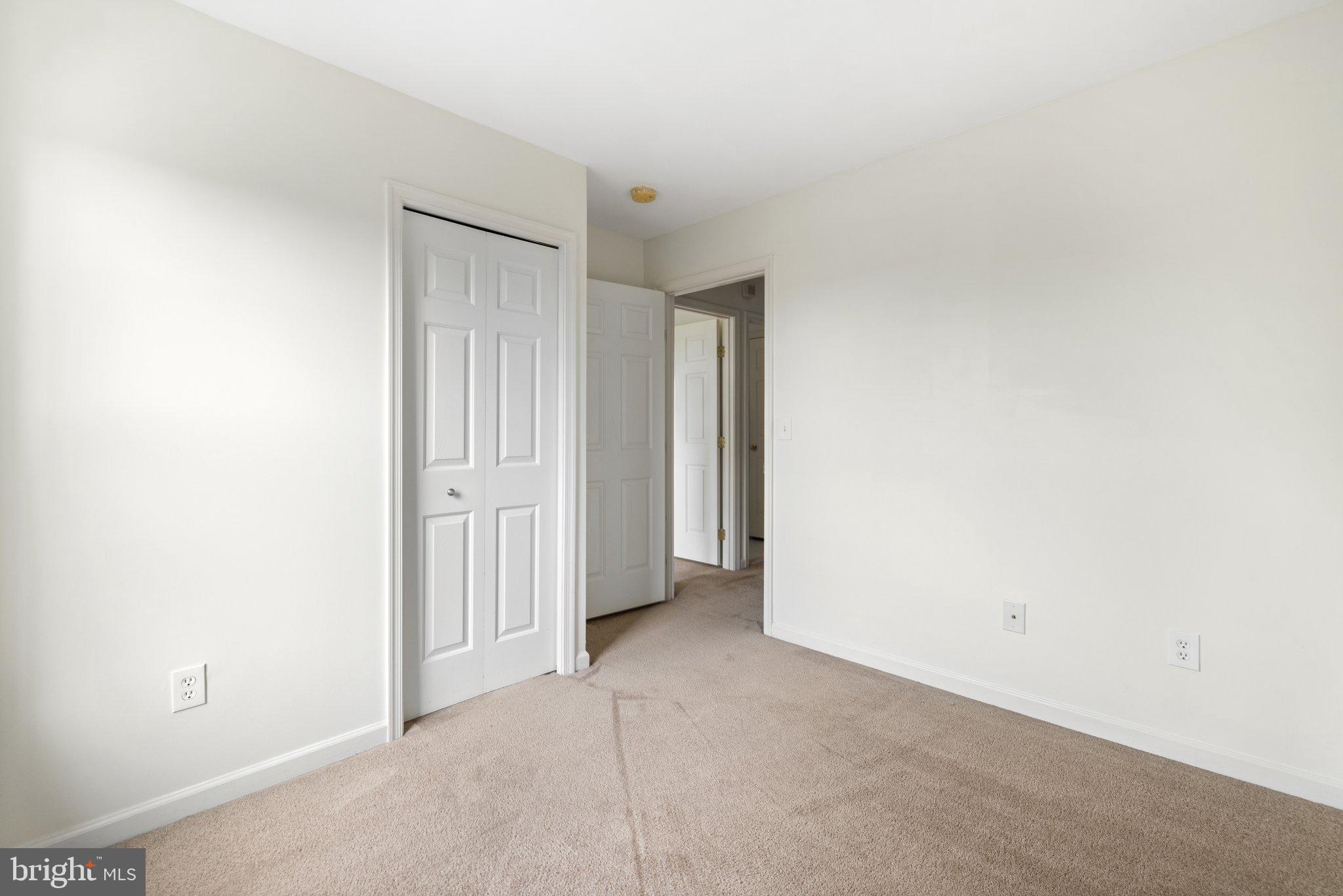 LAKELAND PLACE - Residential