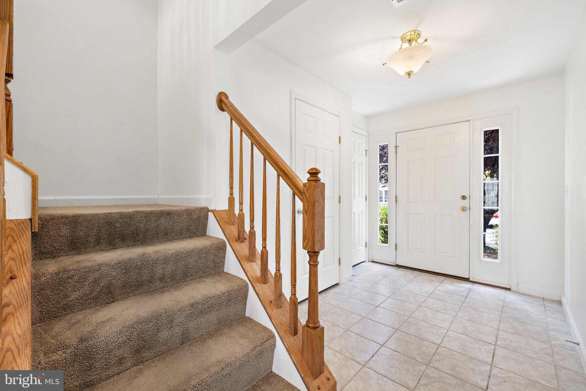 LAKELAND PLACE - Residential